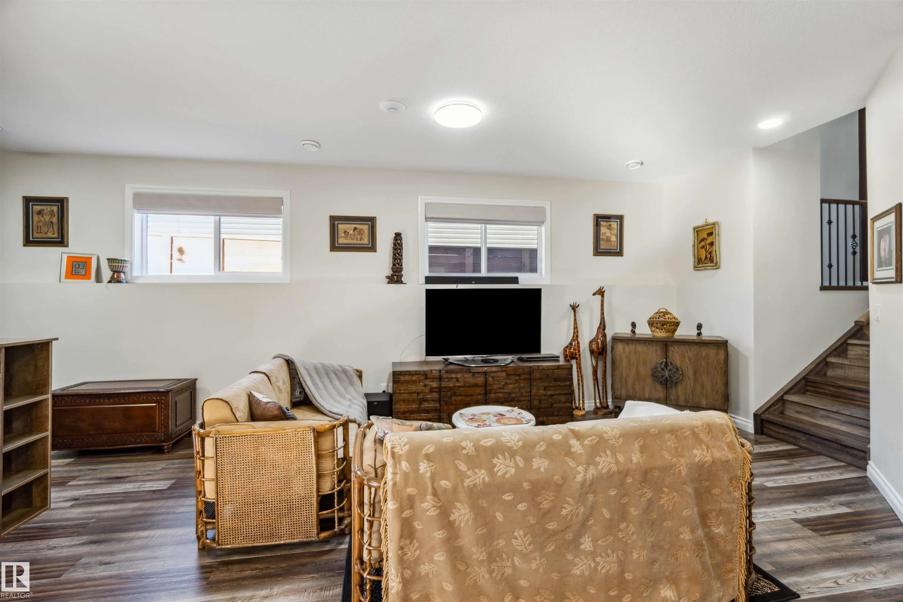 71 RATELLE Circle
