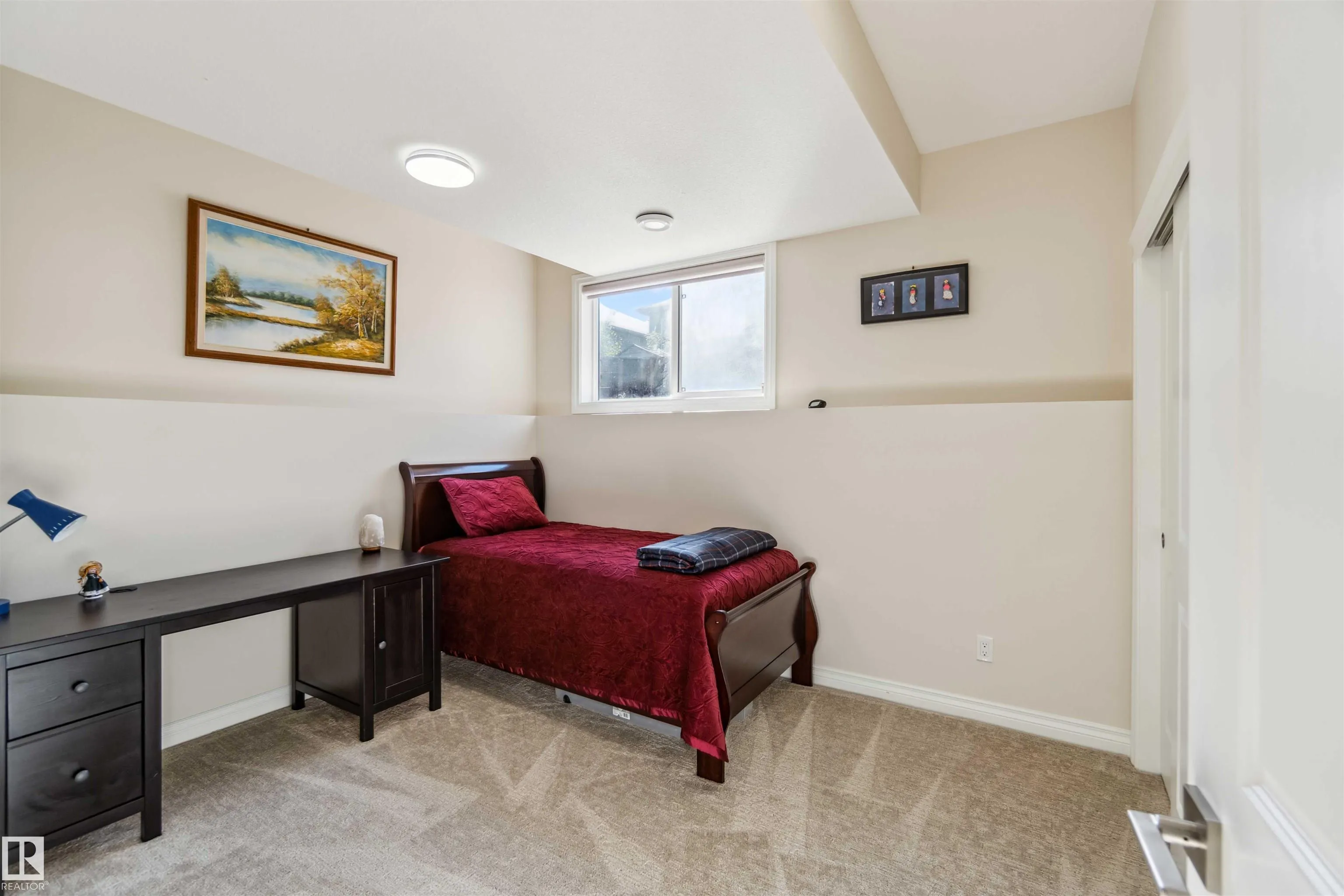 71 RATELLE Circle