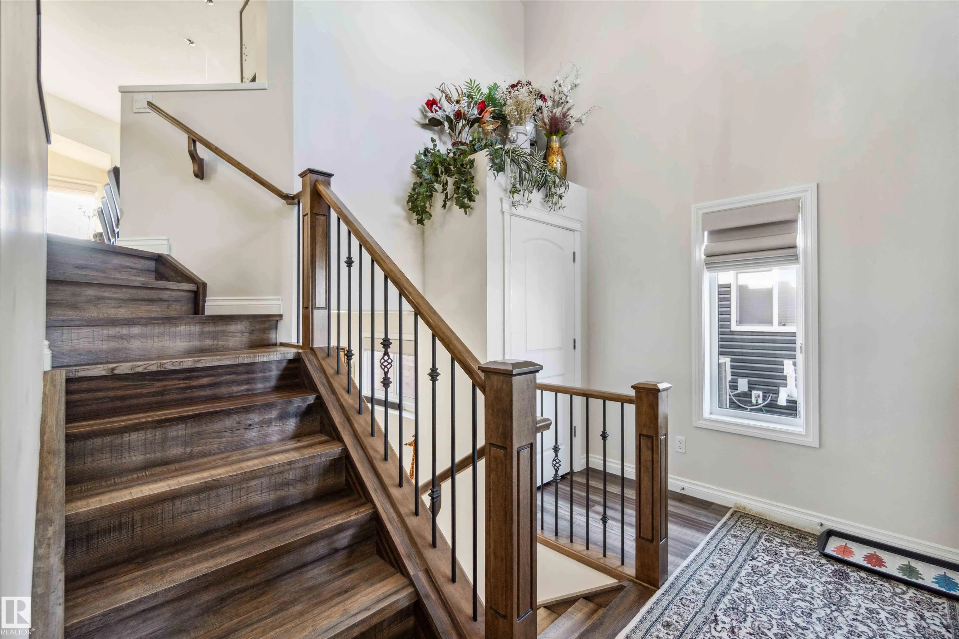 71 RATELLE Circle