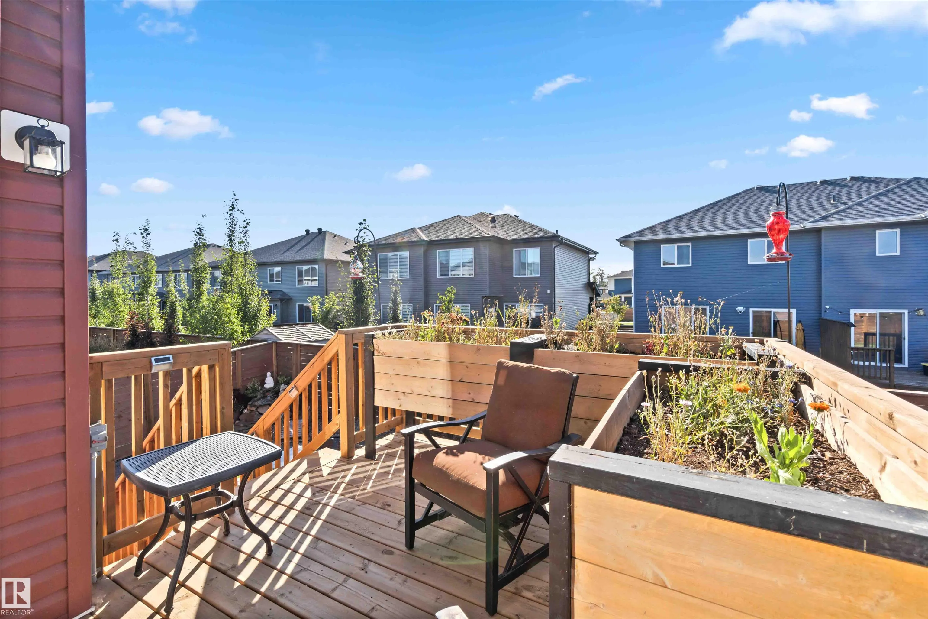 71 RATELLE Circle
