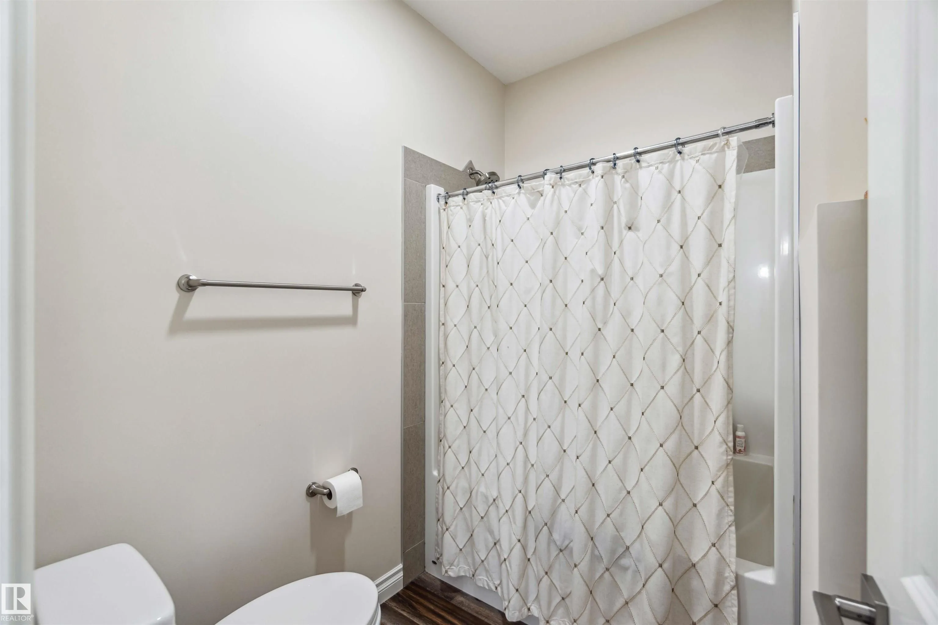 71 RATELLE Circle