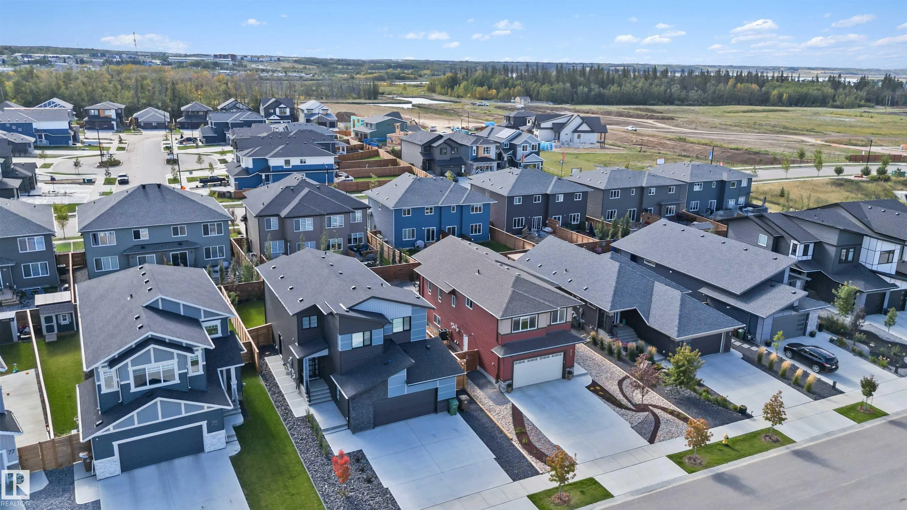 71 RATELLE Circle