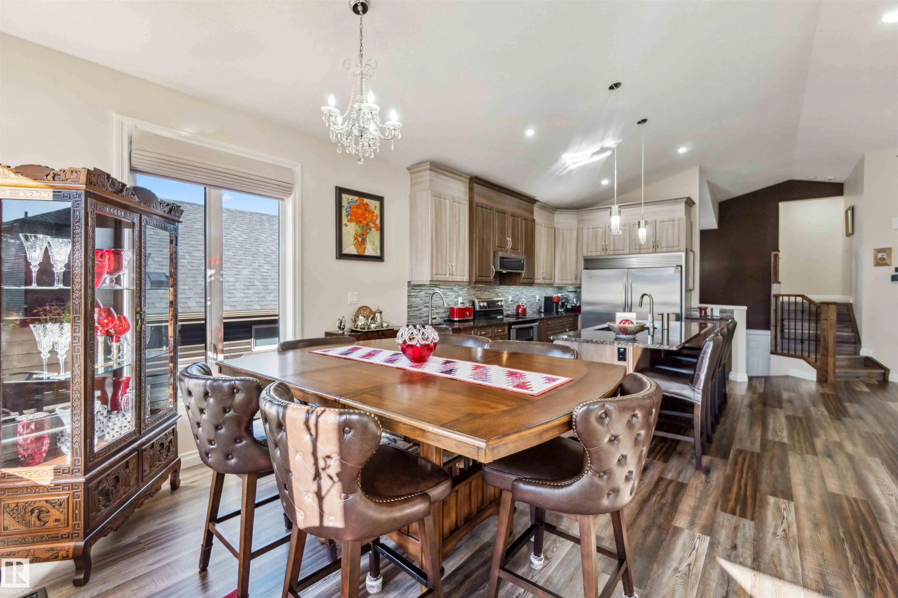 71 RATELLE Circle