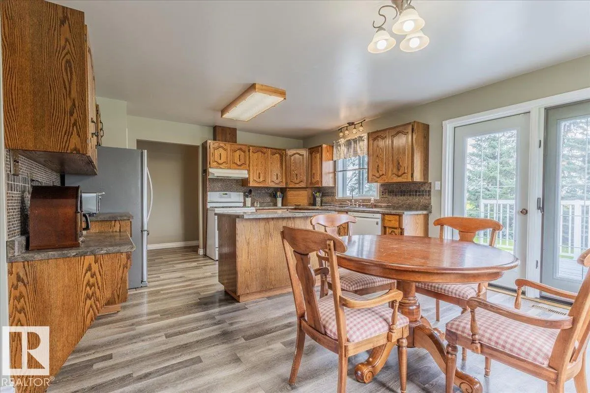 460077 RGE ROAD 253