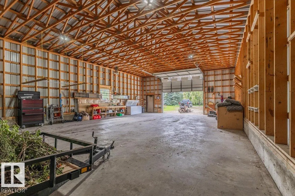 460077 RGE ROAD 253