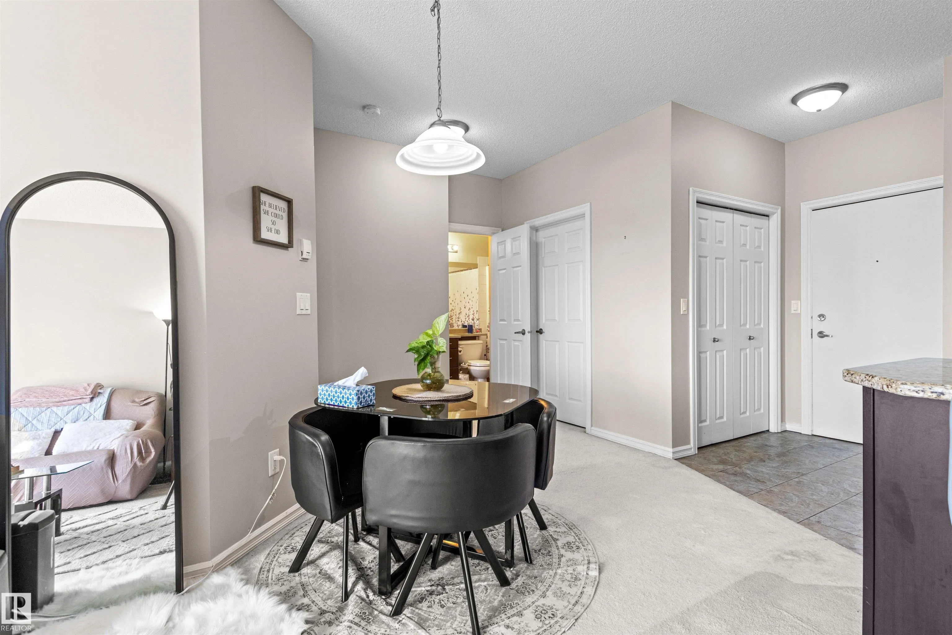 263 MACEWAN Road