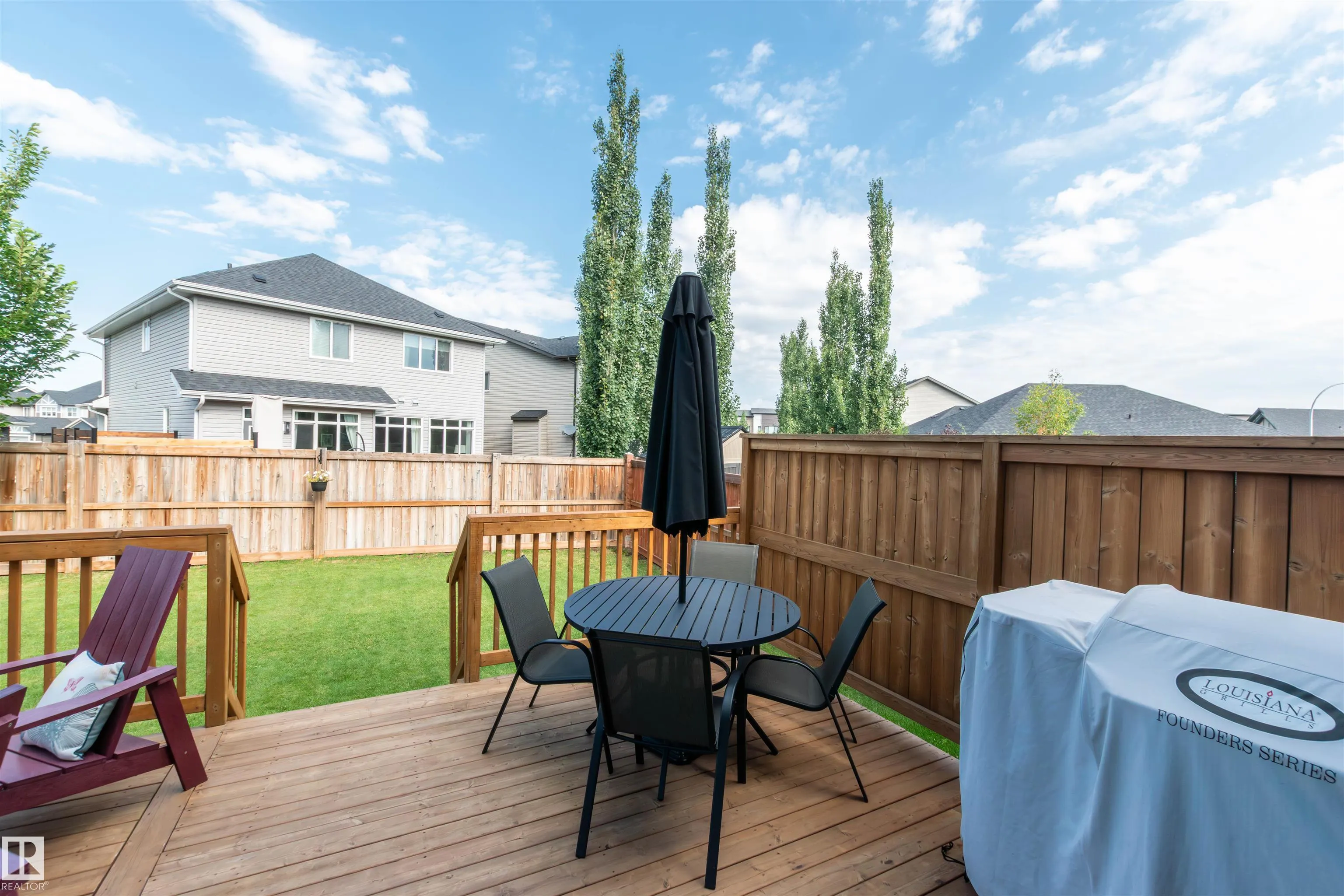 44 AINSLEY Way