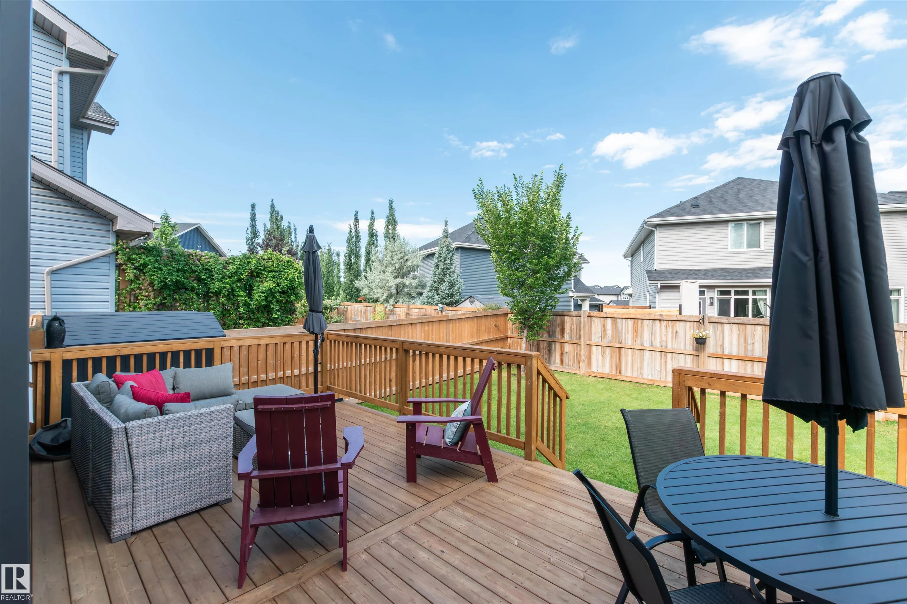 44 AINSLEY Way