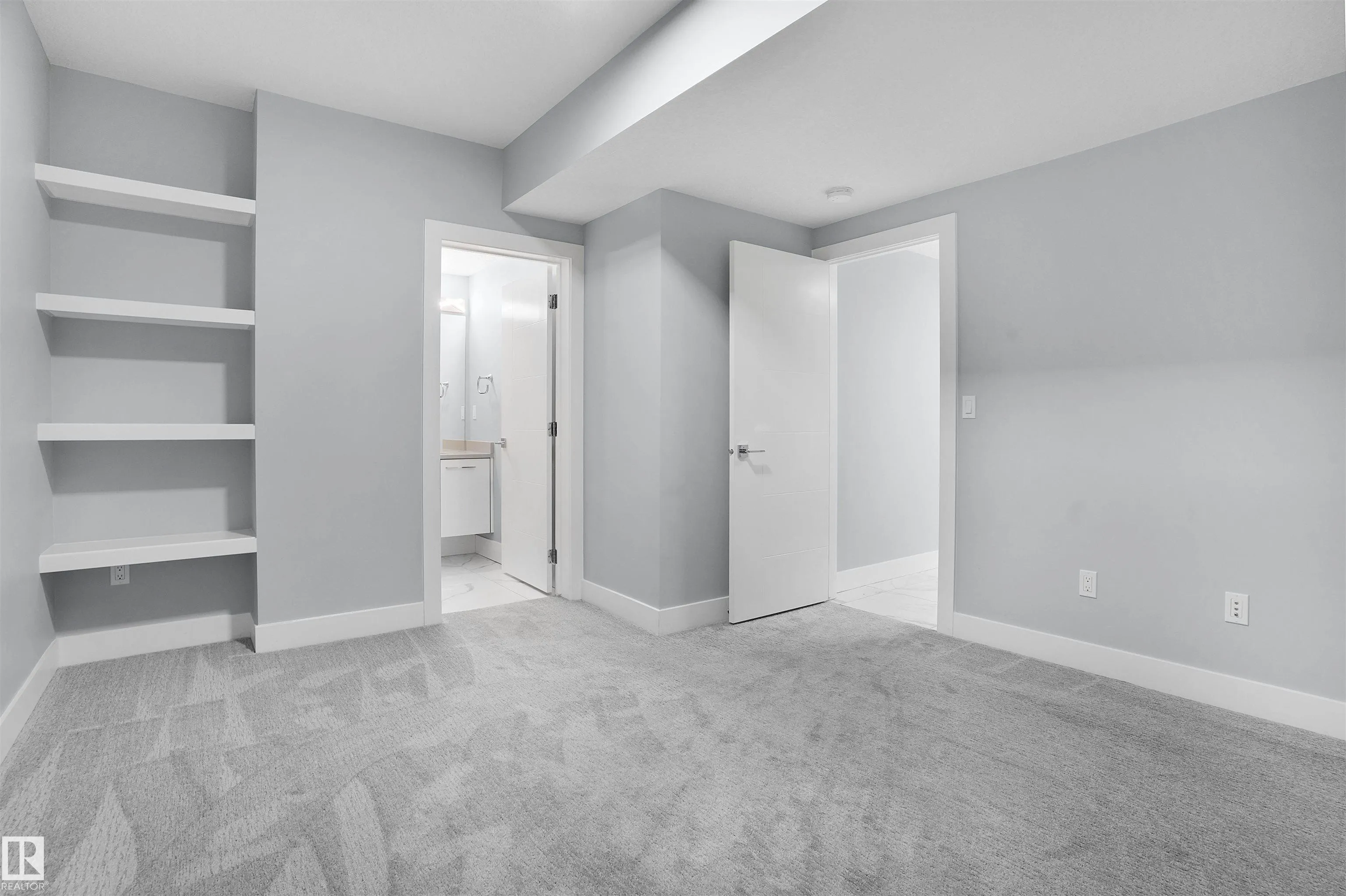 3530 Watson Point(e)