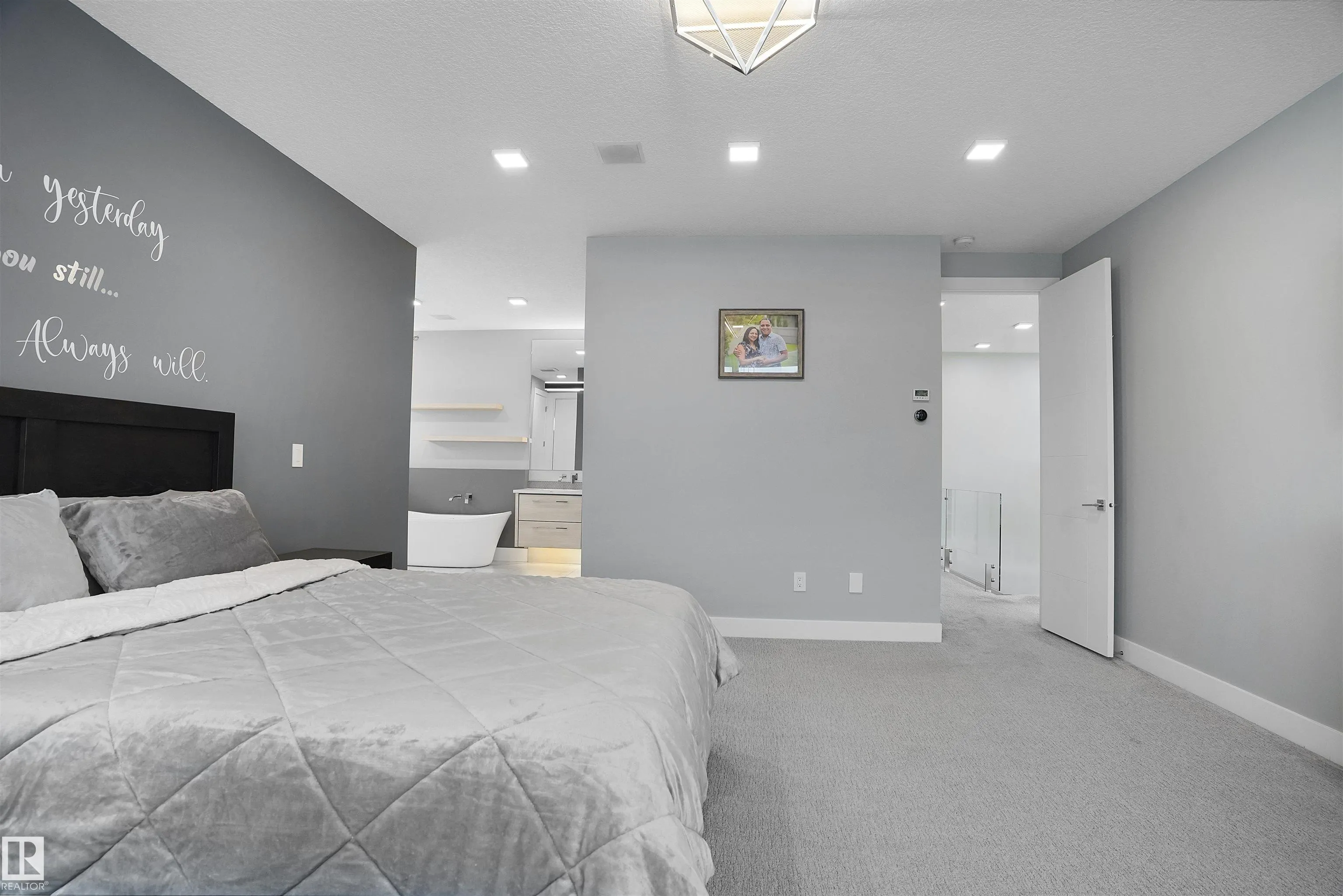 3530 Watson Point(e)