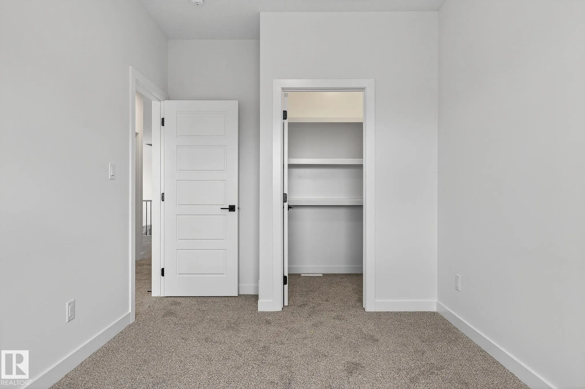 341 roberts Wynd