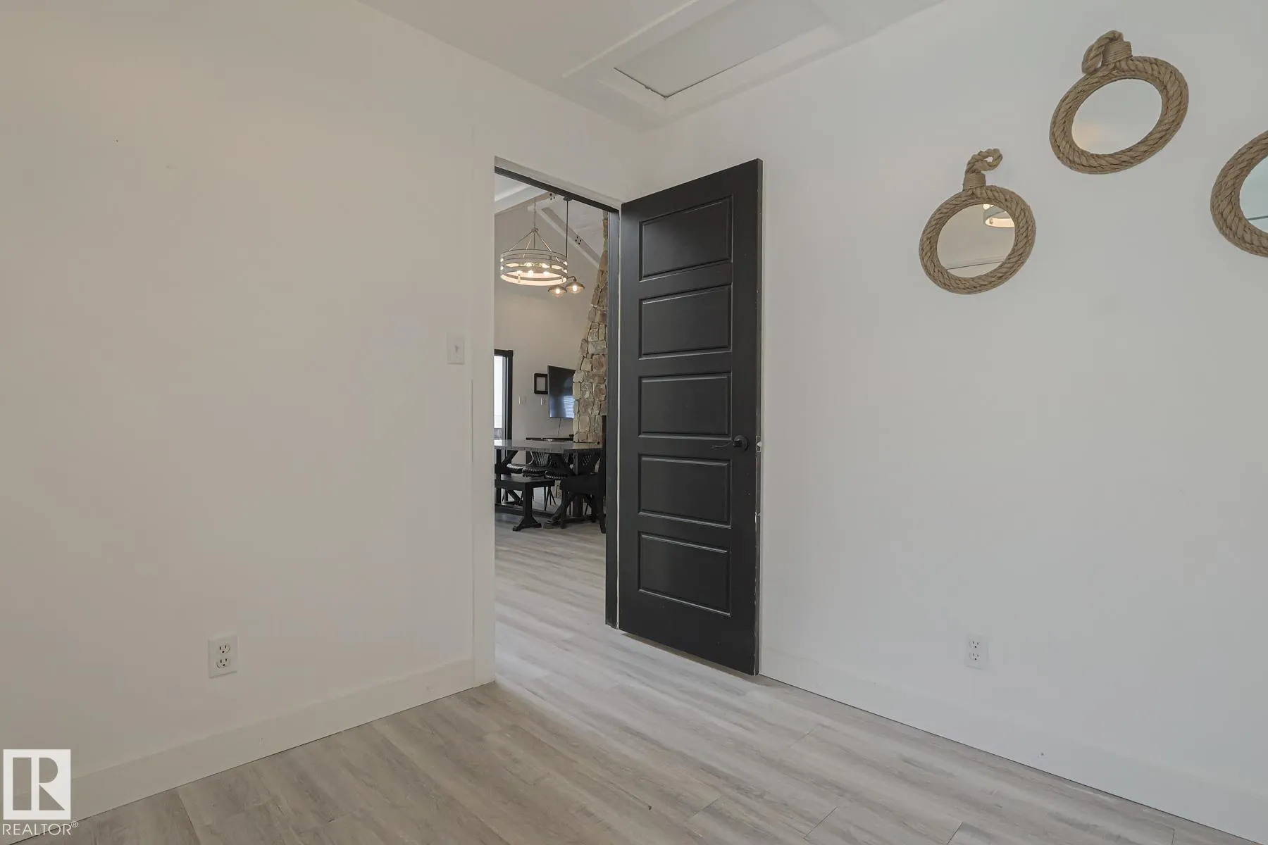 9 Gibbons Avenue