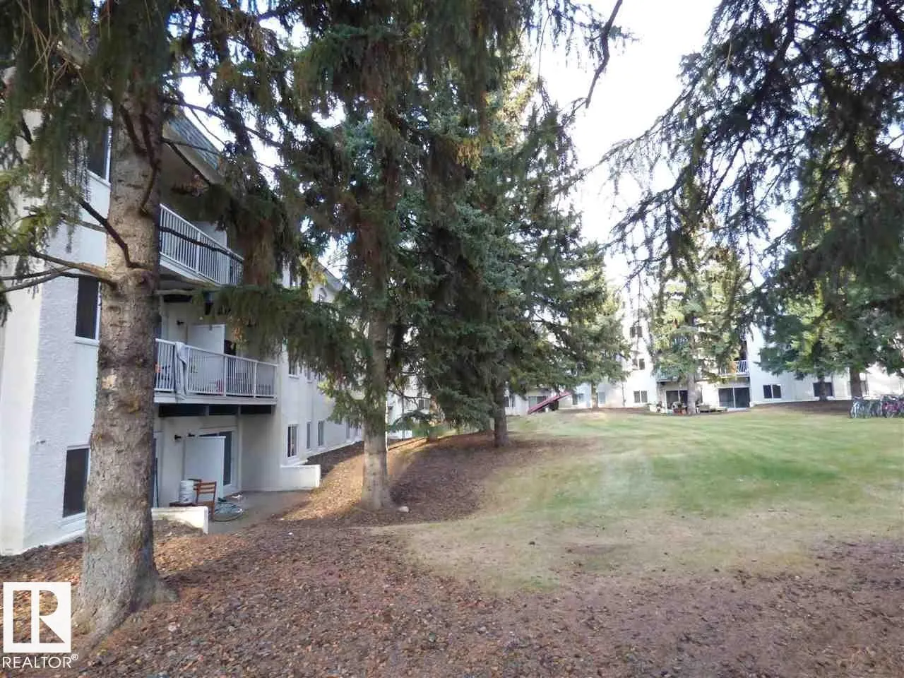 5730 RIVERBEND Road