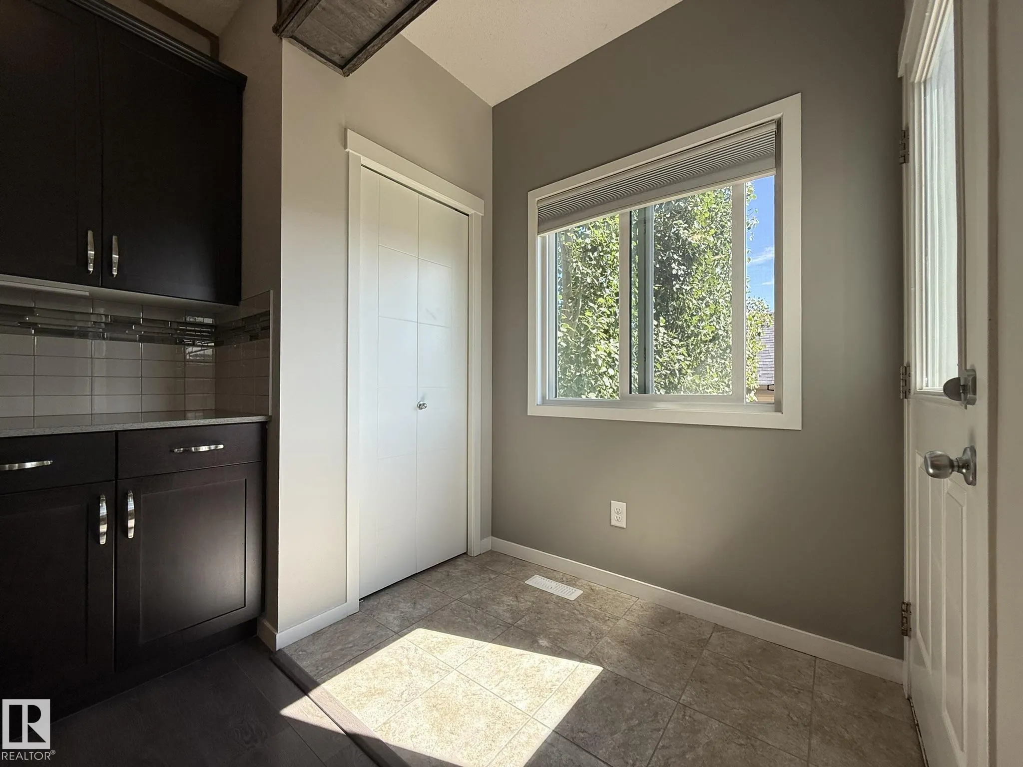4456 ANNETT Common