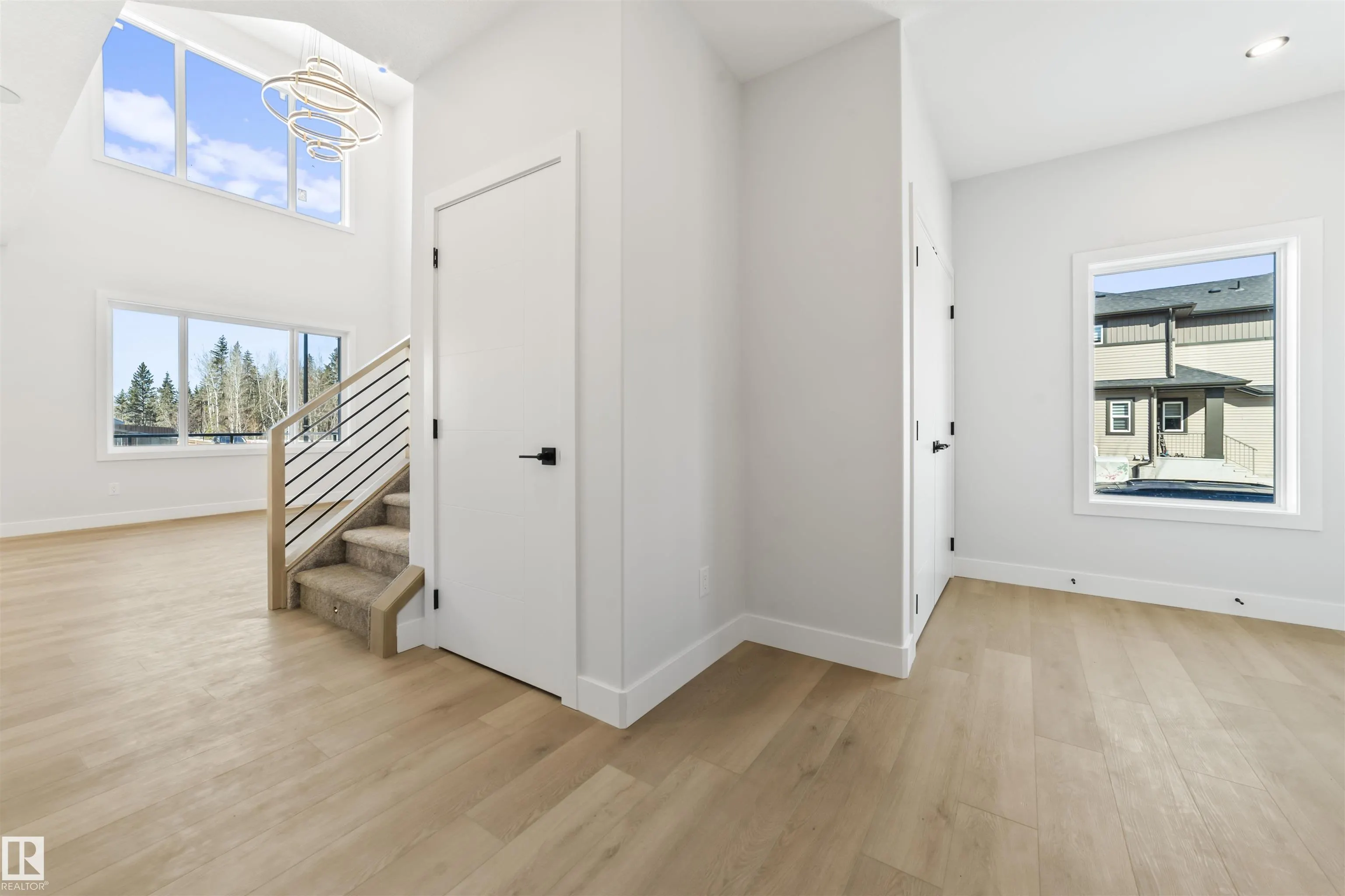 204 CAVANAGH COMMON