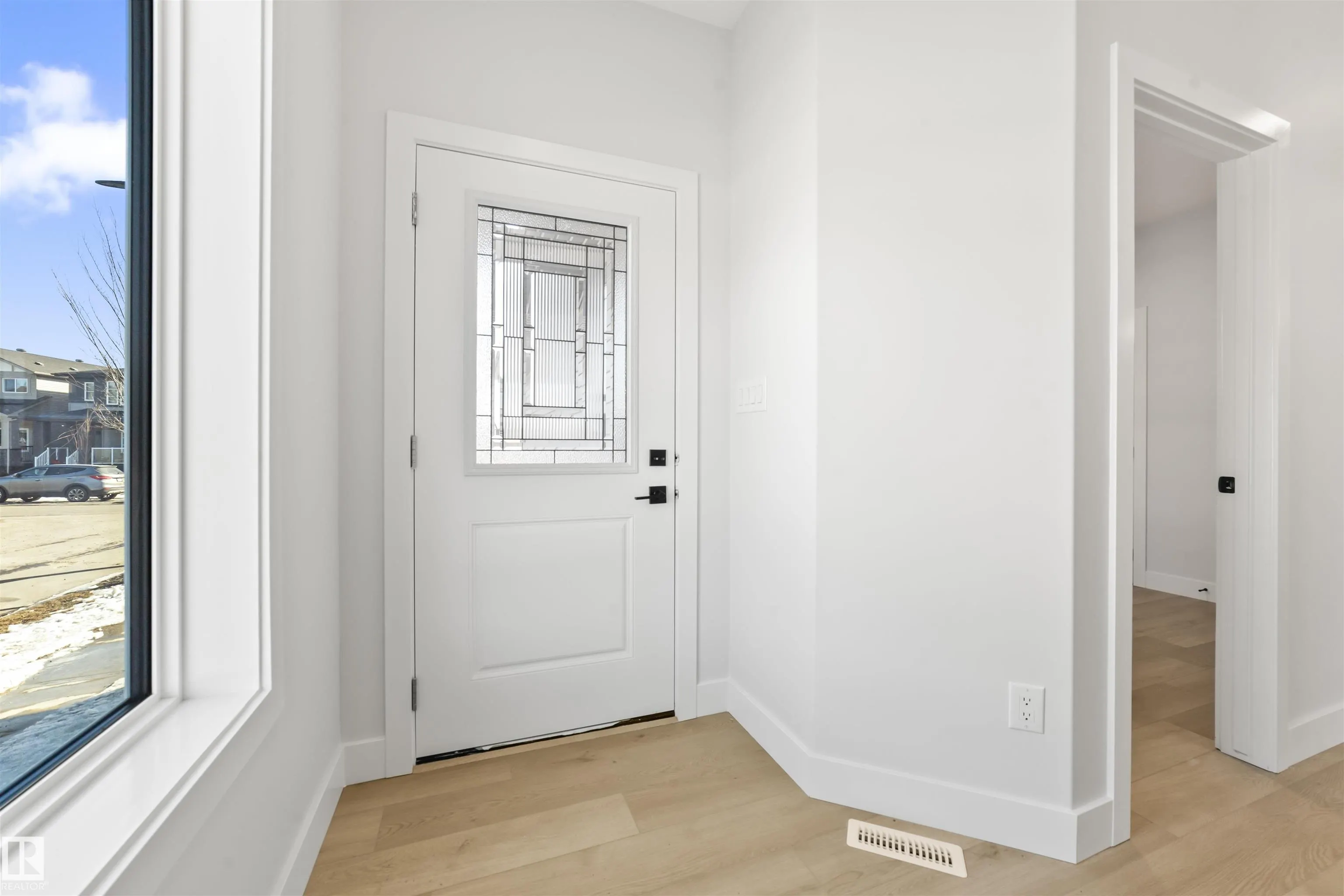 204 CAVANAGH COMMON