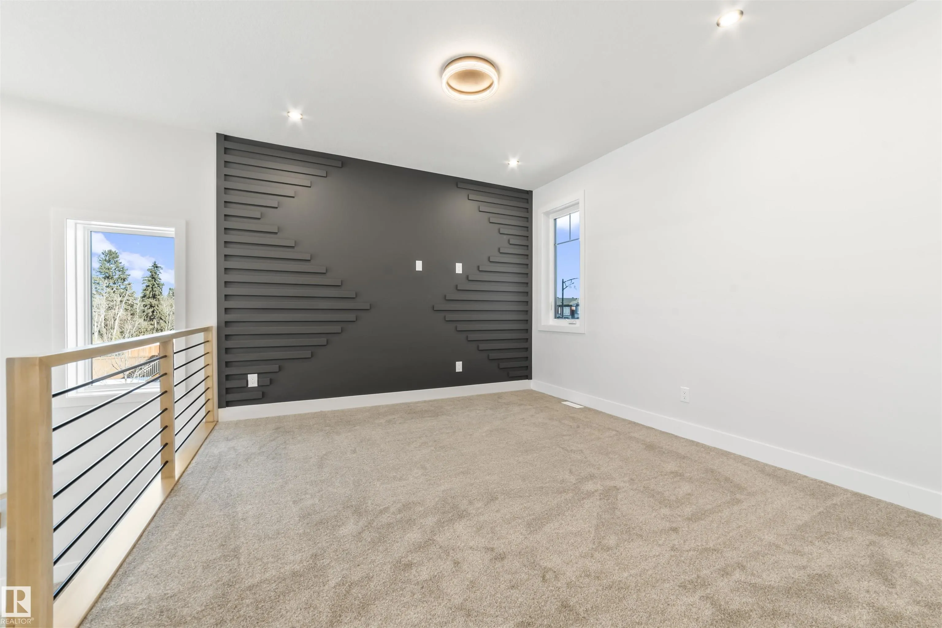 204 CAVANAGH COMMON