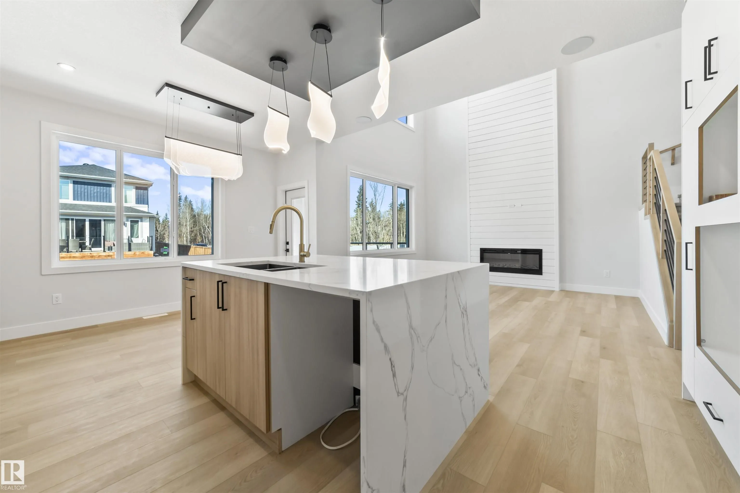 204 CAVANAGH COMMON