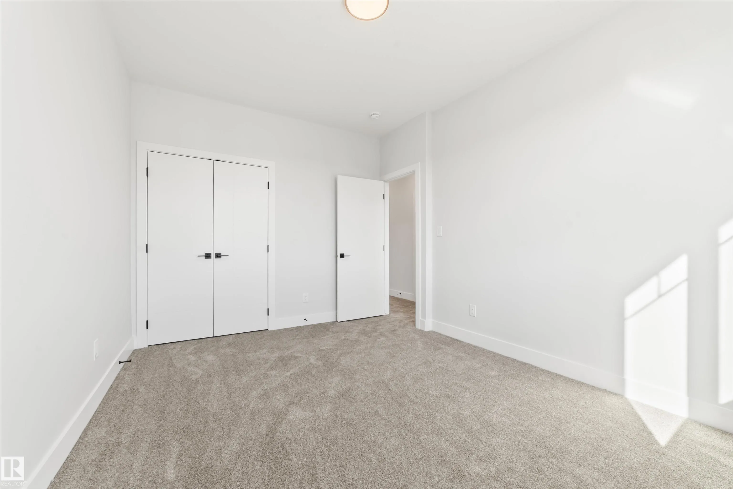 204 CAVANAGH COMMON
