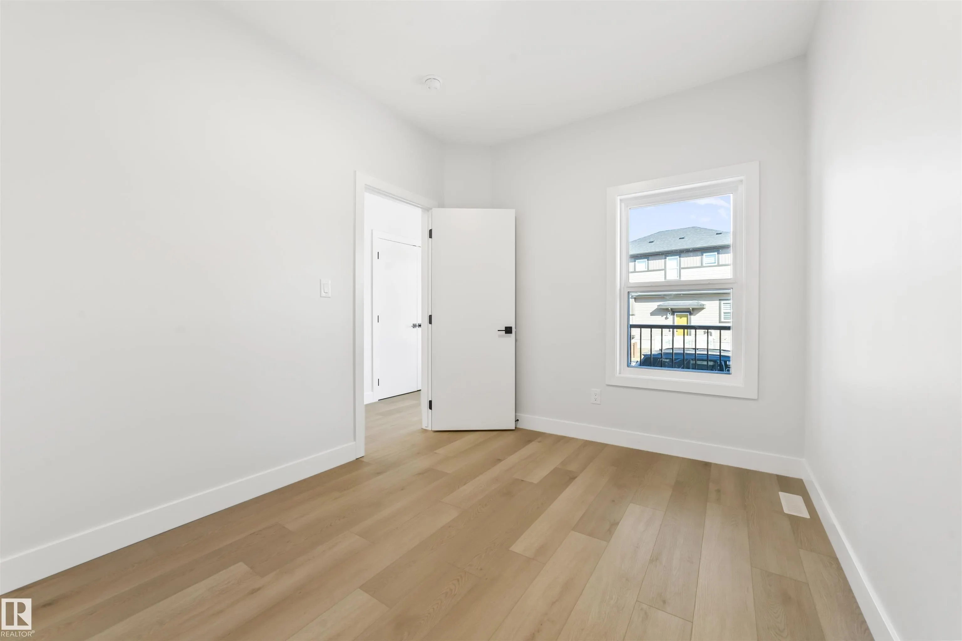 204 CAVANAGH COMMON