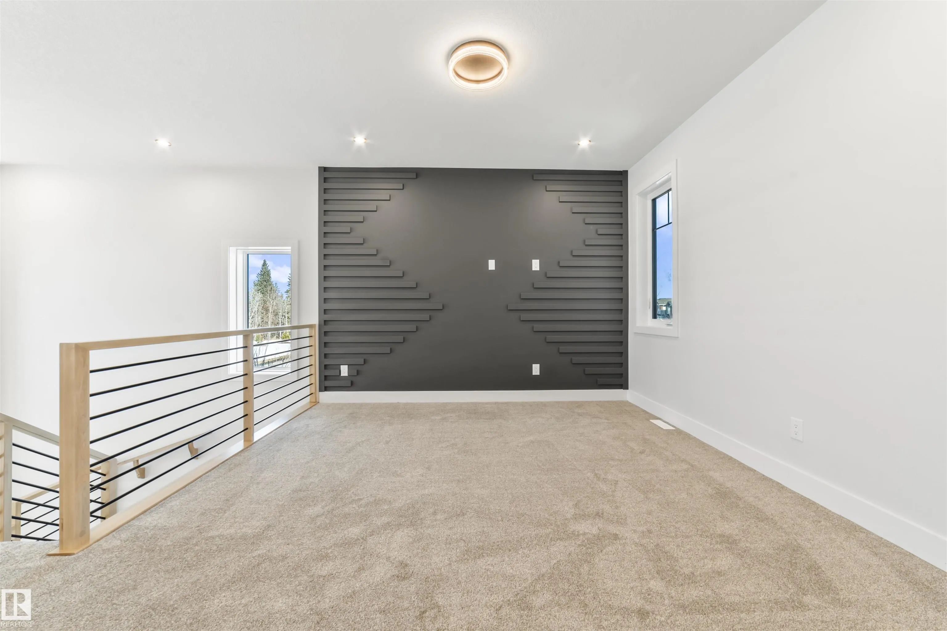 204 CAVANAGH COMMON