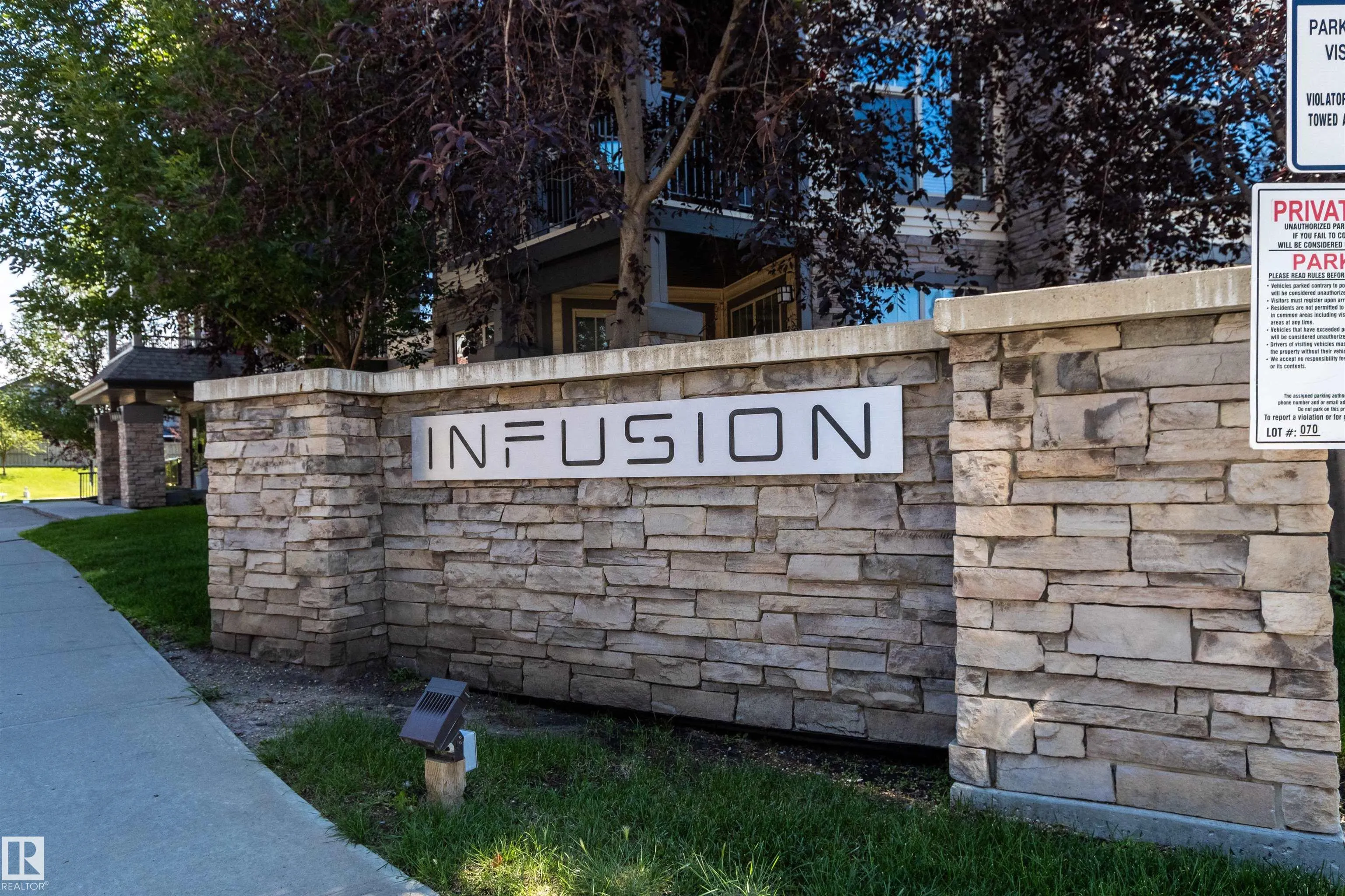 105 AMBLESIDE Drive