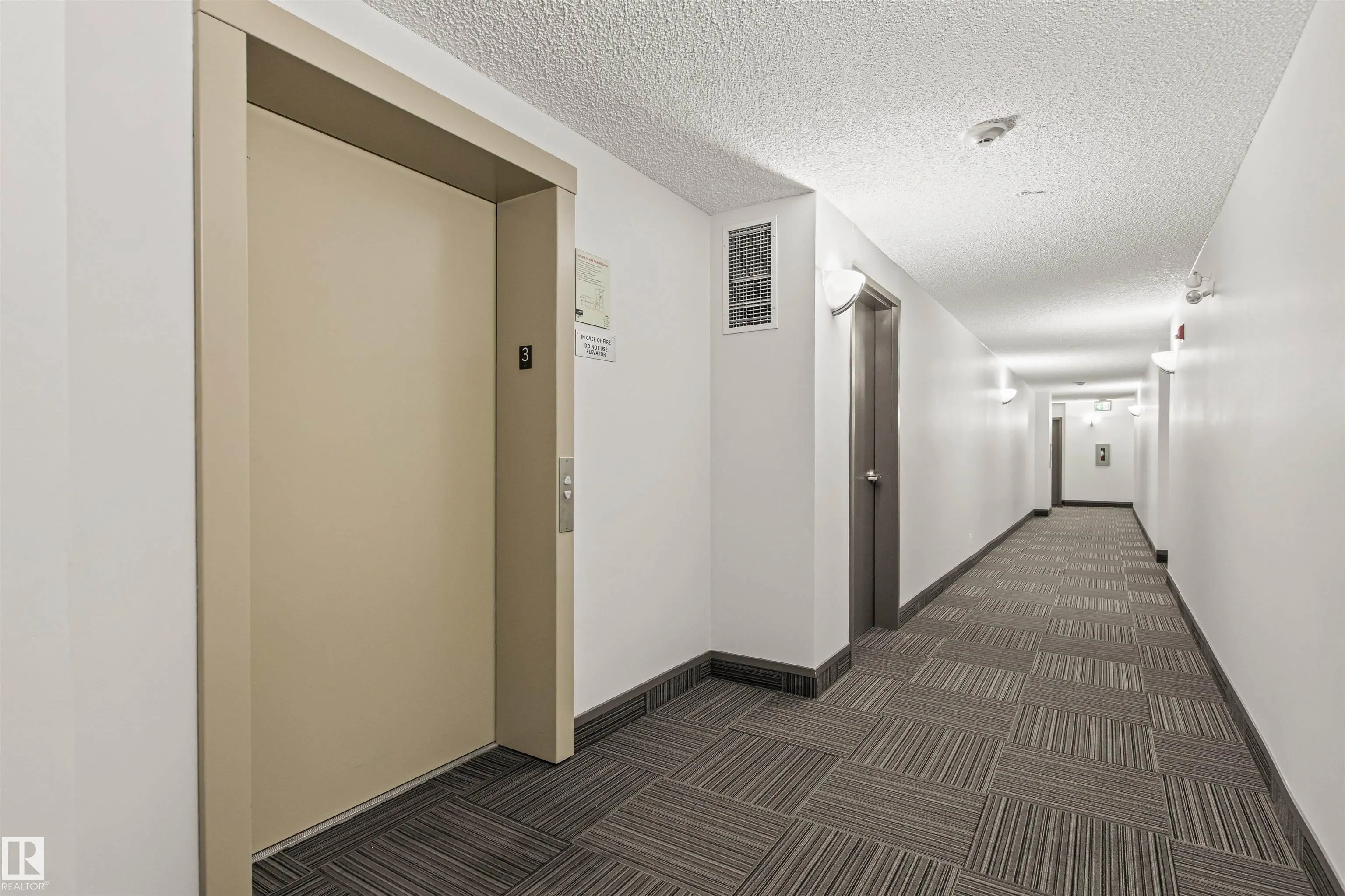 105 AMBLESIDE Drive