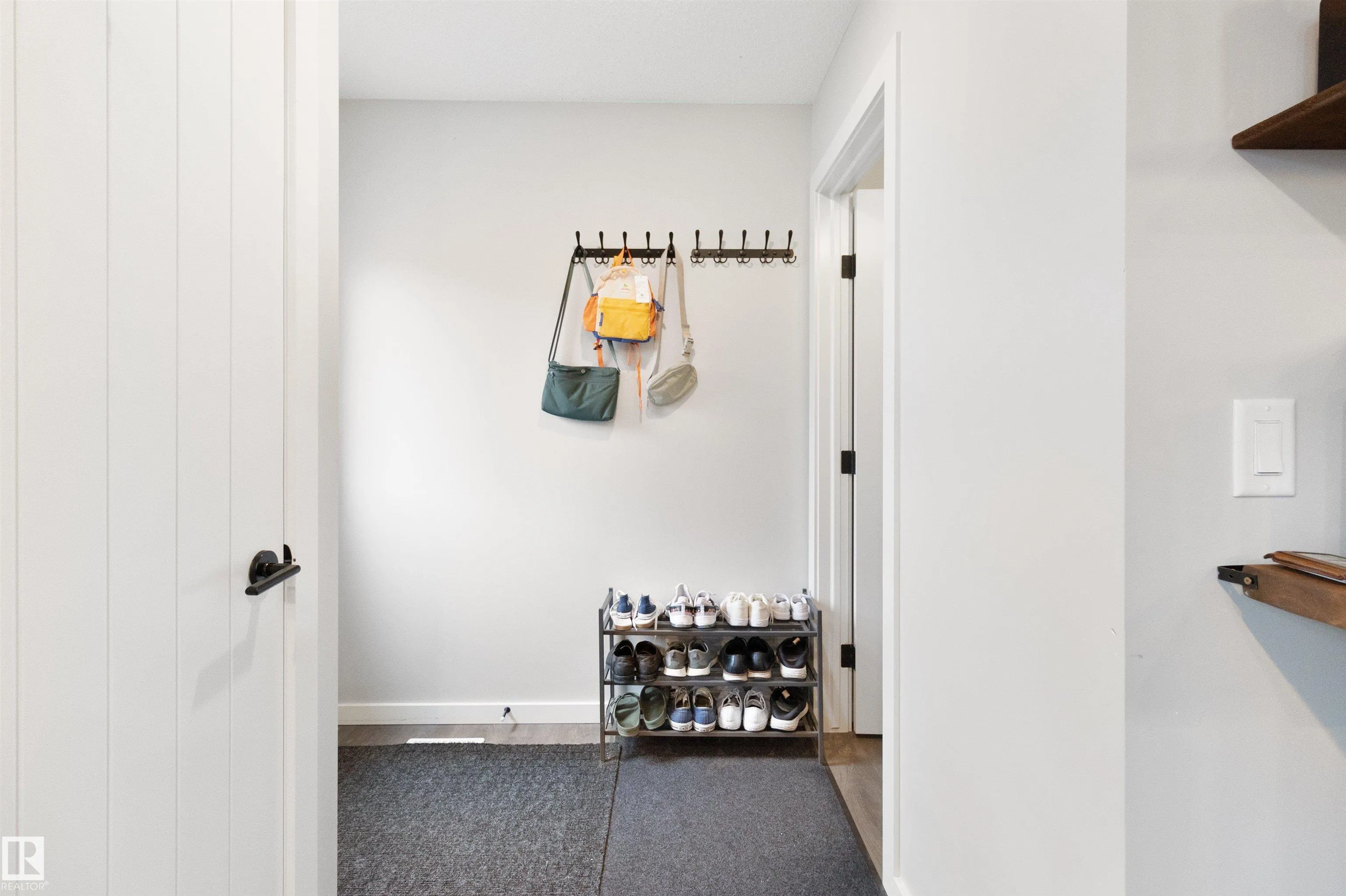 2654 MAPLE Way