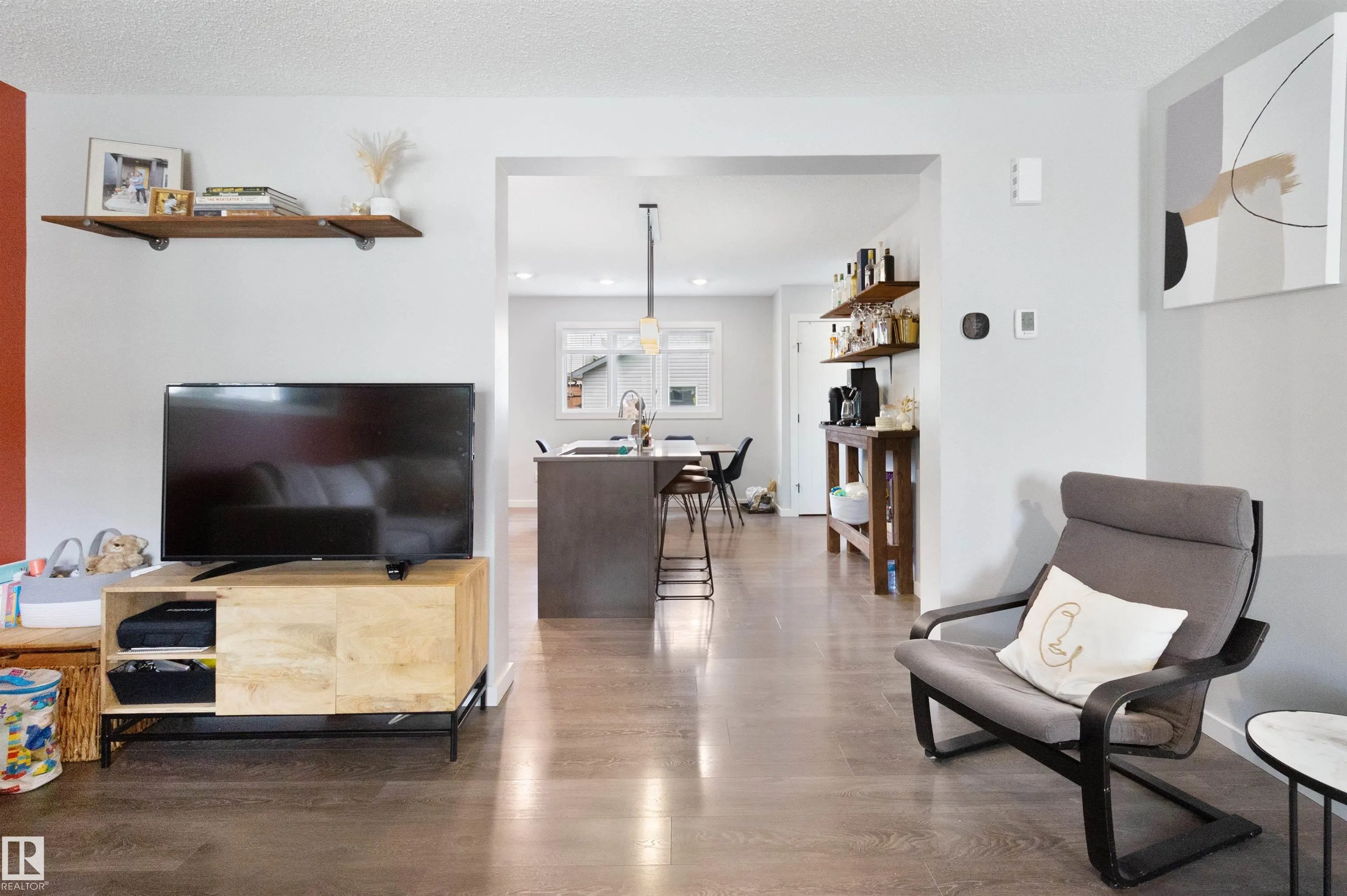 2654 MAPLE Way