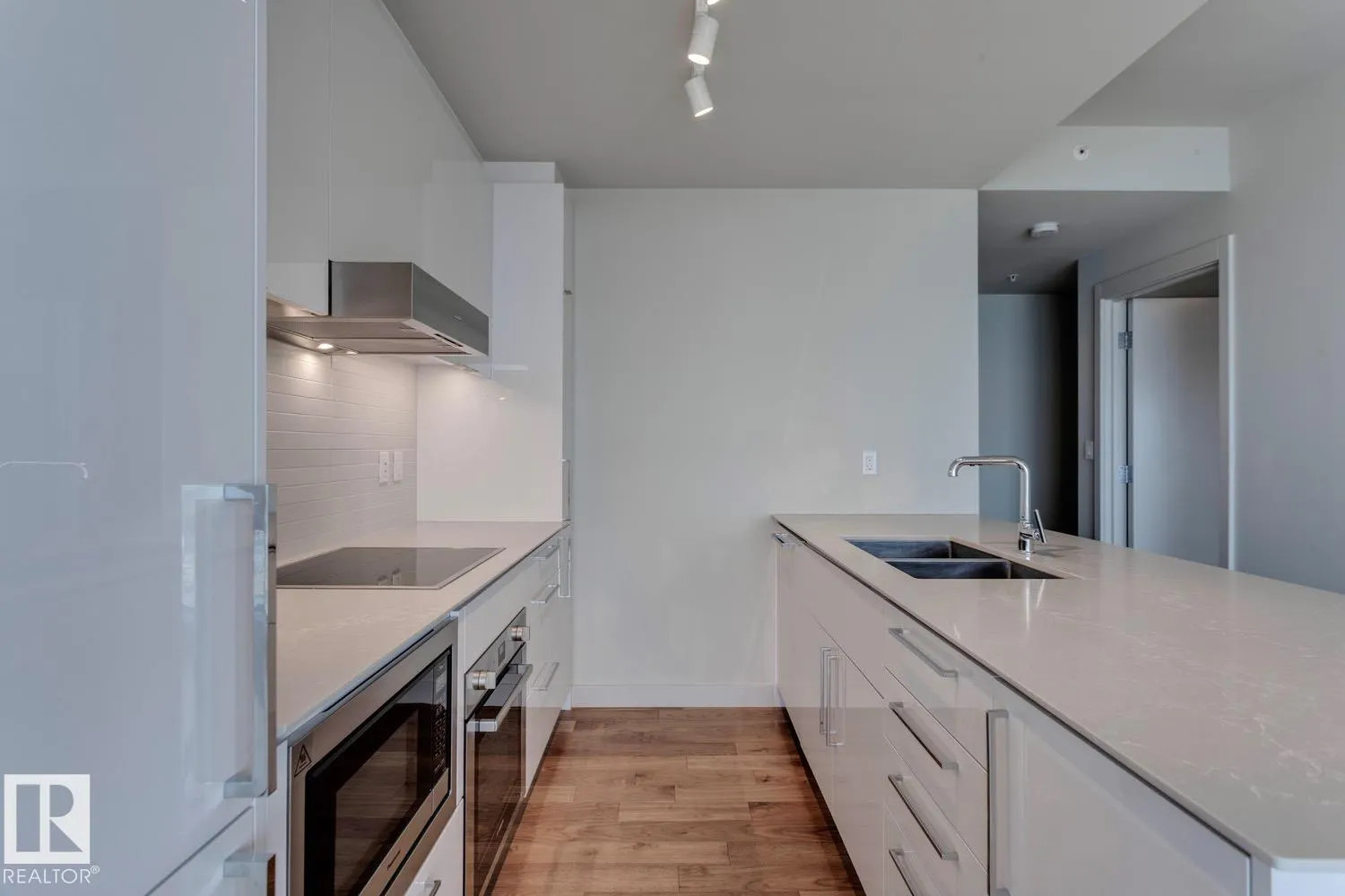 10360 102 Street