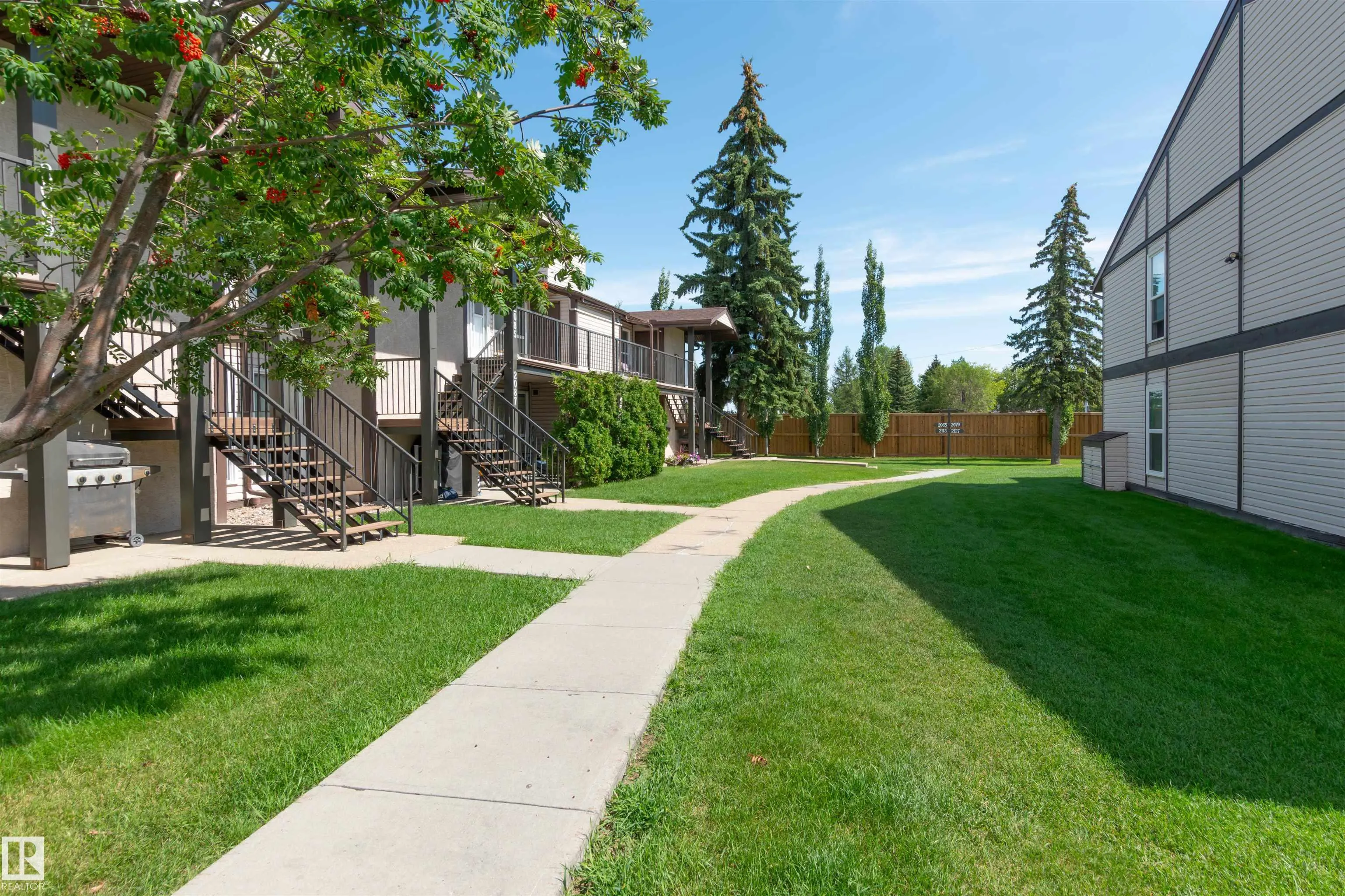 2081 SADDLEBACK Road