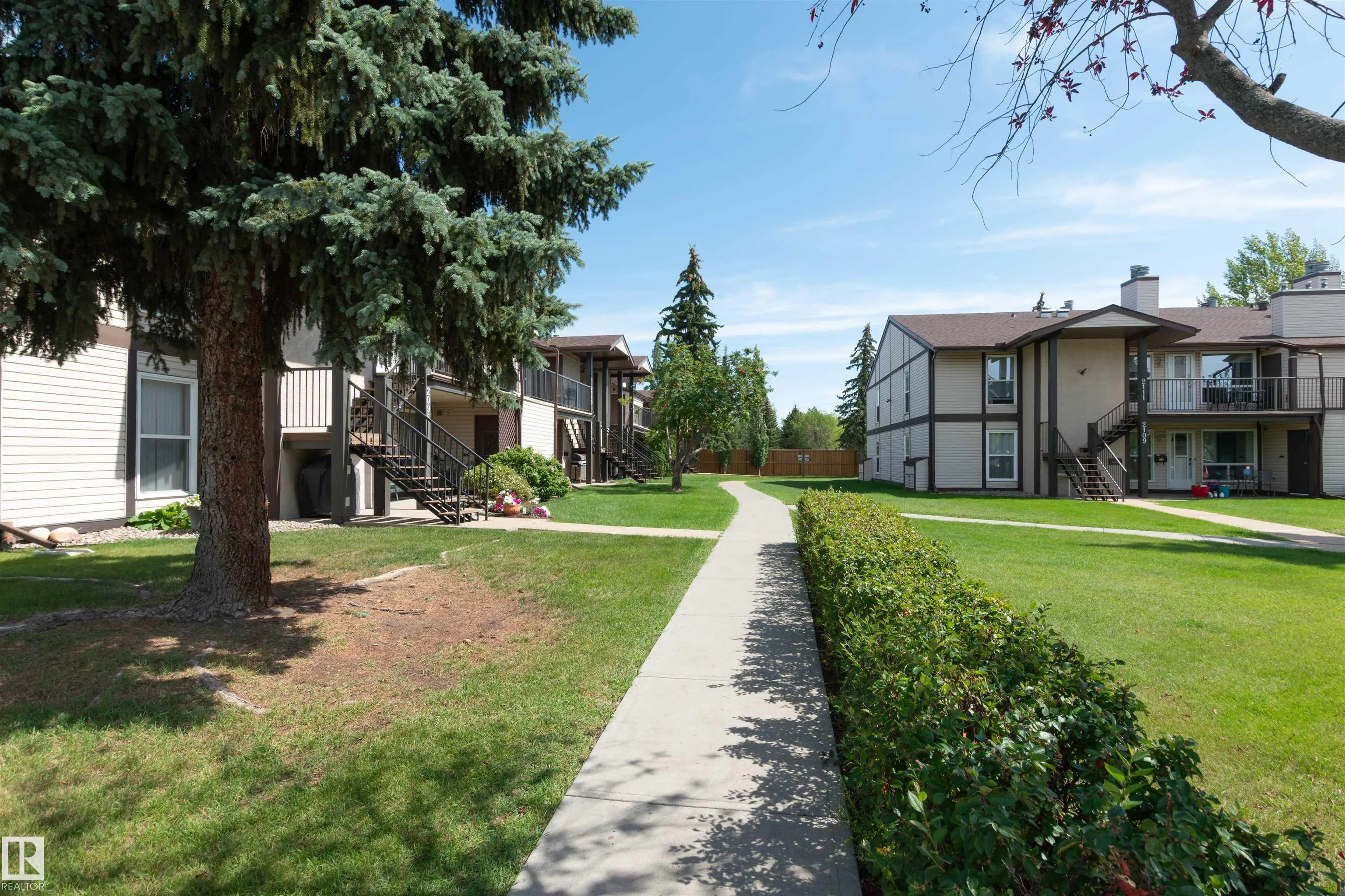 2081 SADDLEBACK Road