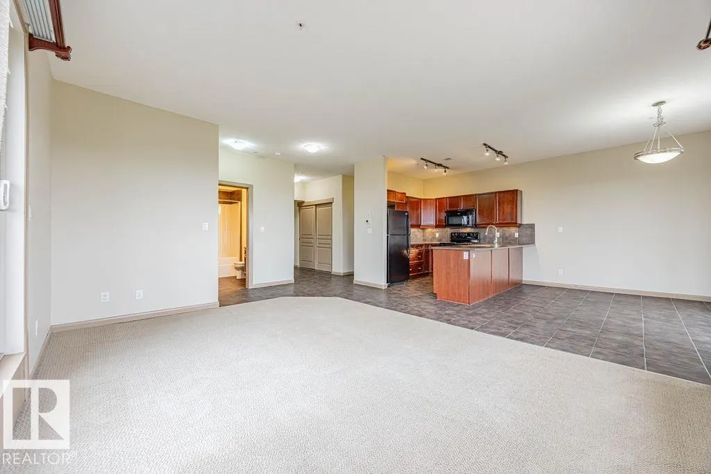 501 Palisades Way