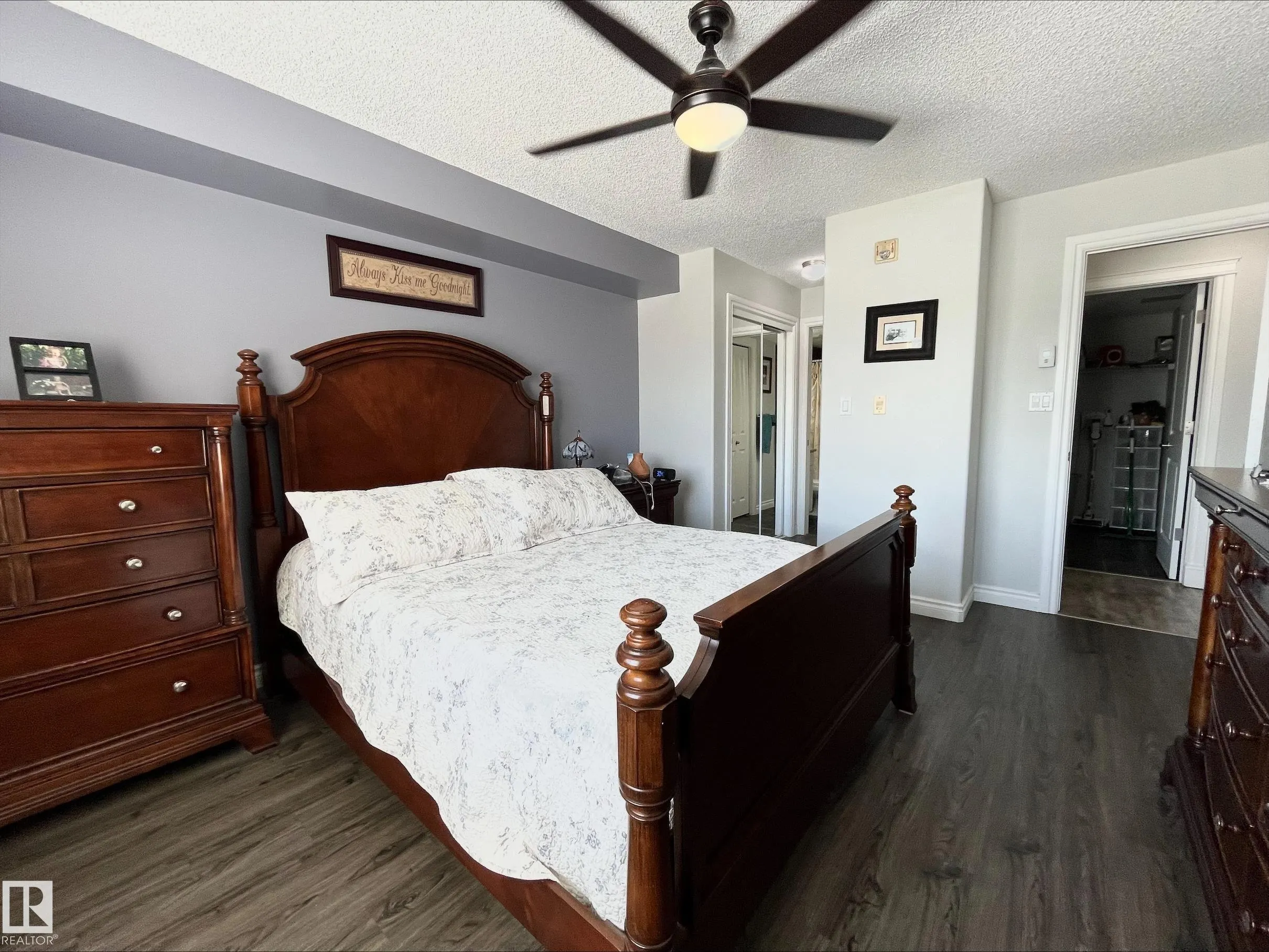 6 SPRUCE RIDGE Drive
