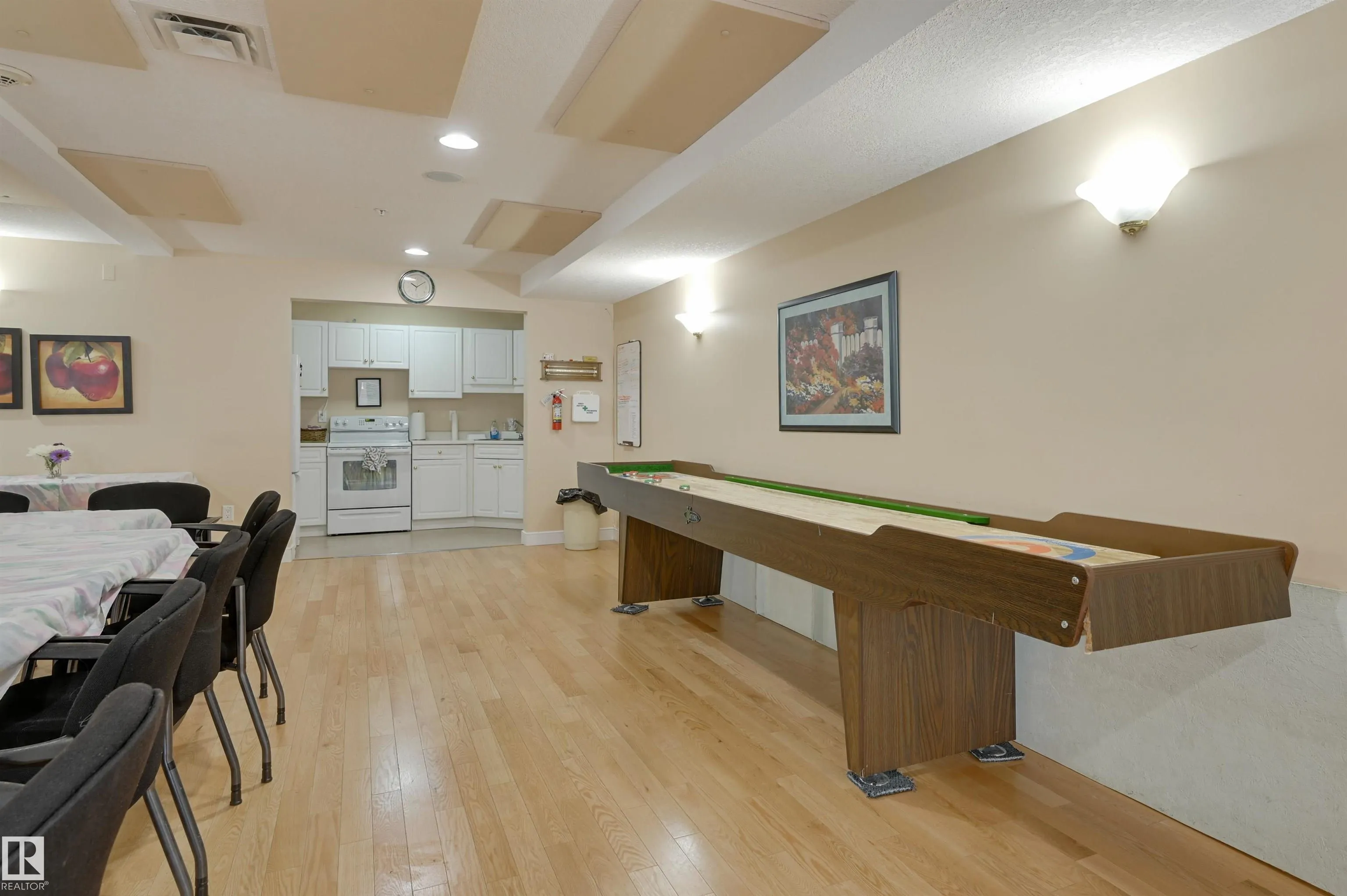 6220 Fulton Road