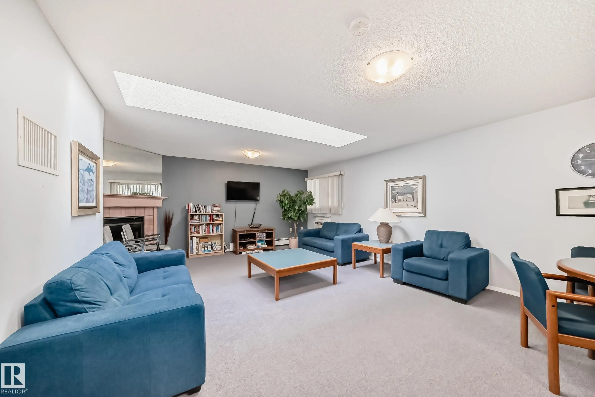 15503 106 Street