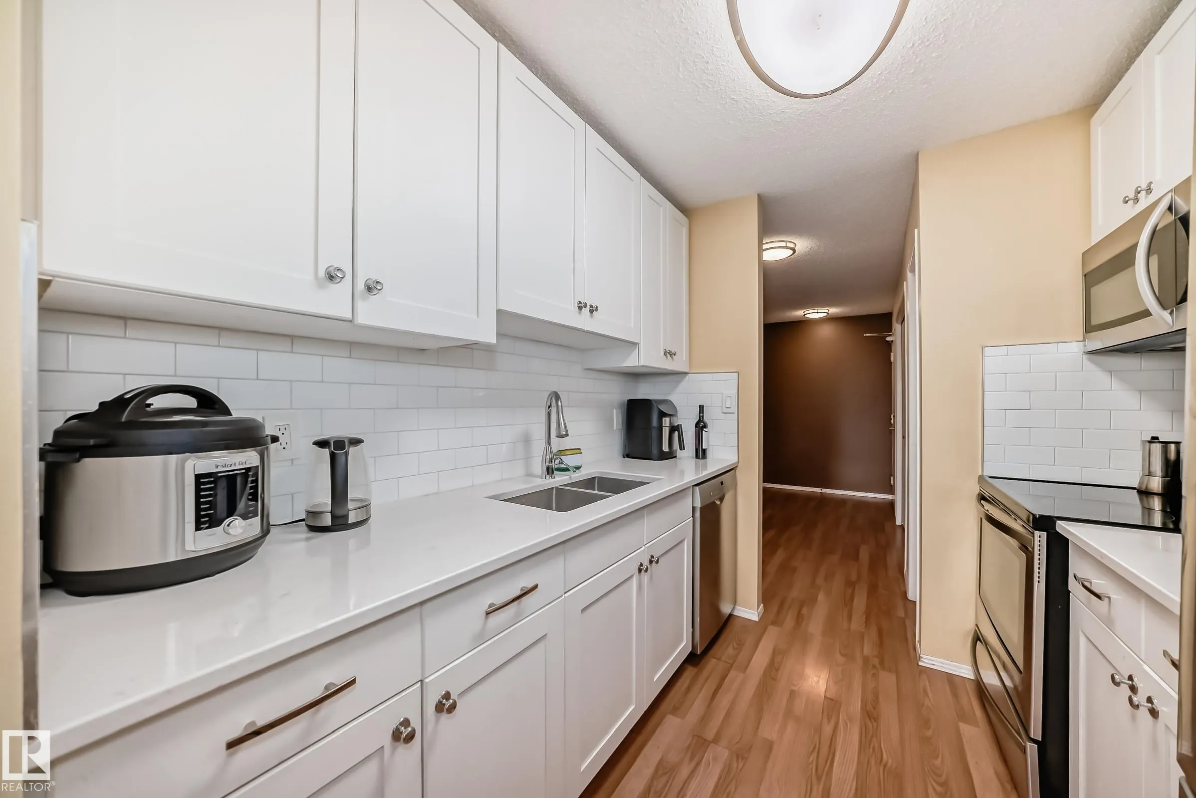 15503 106 Street