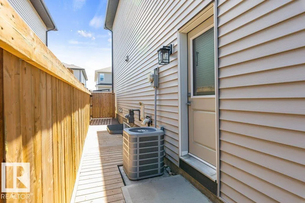 57 SPRING Gate