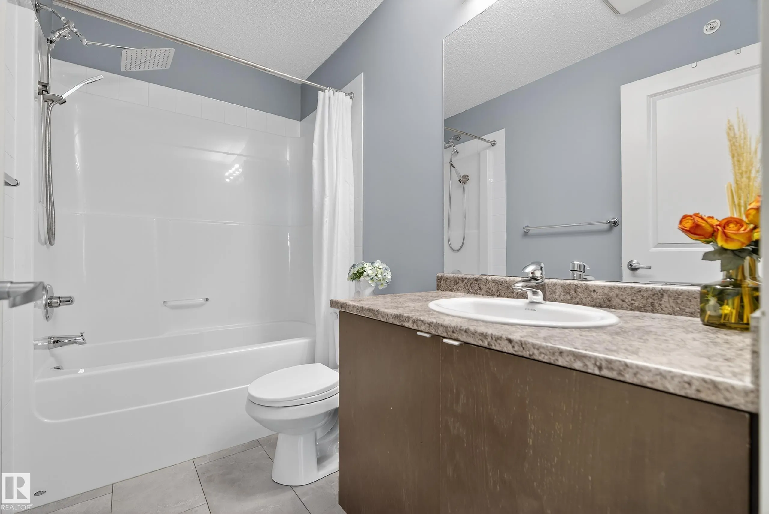 340 WINDERMERE Road