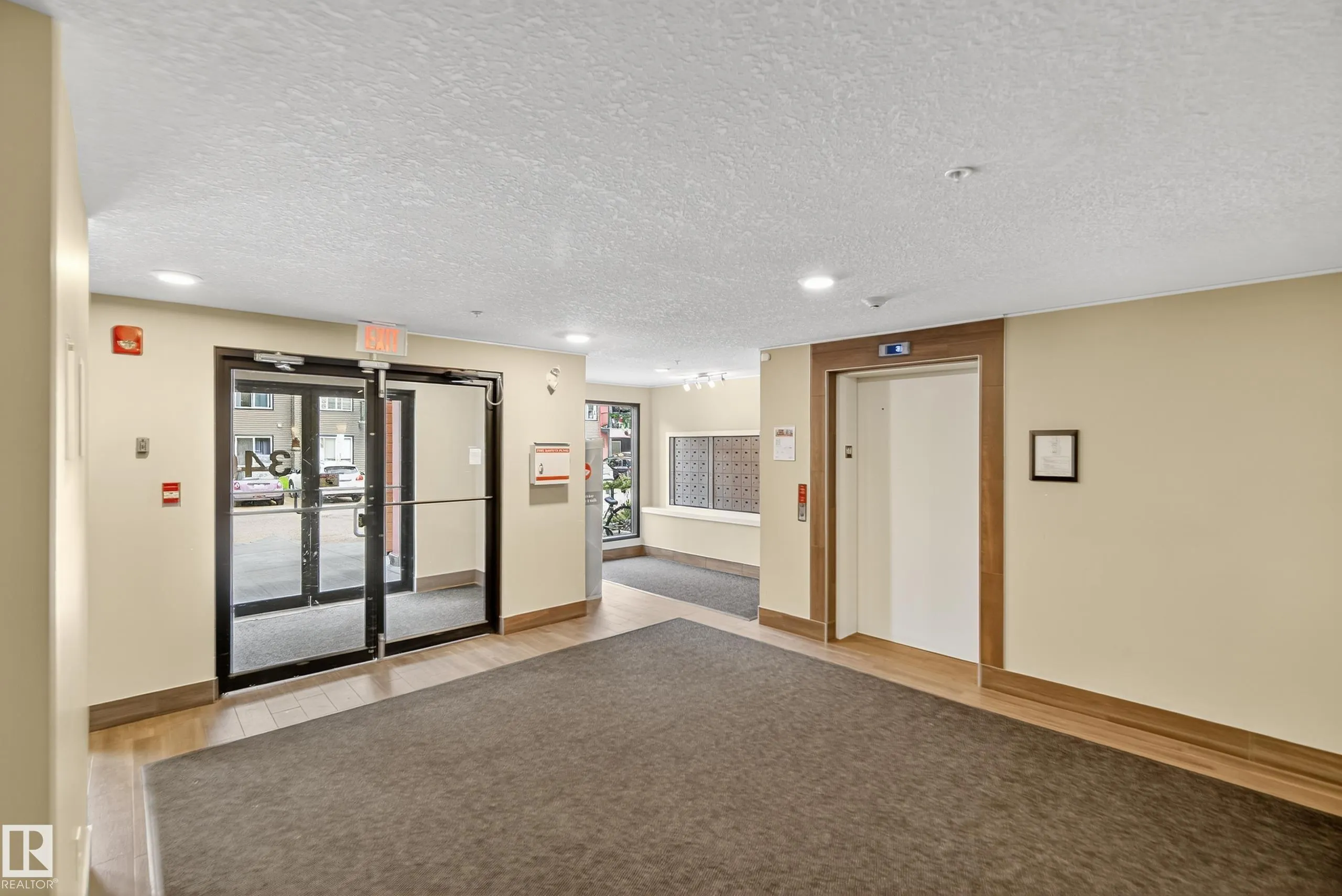 340 WINDERMERE Road