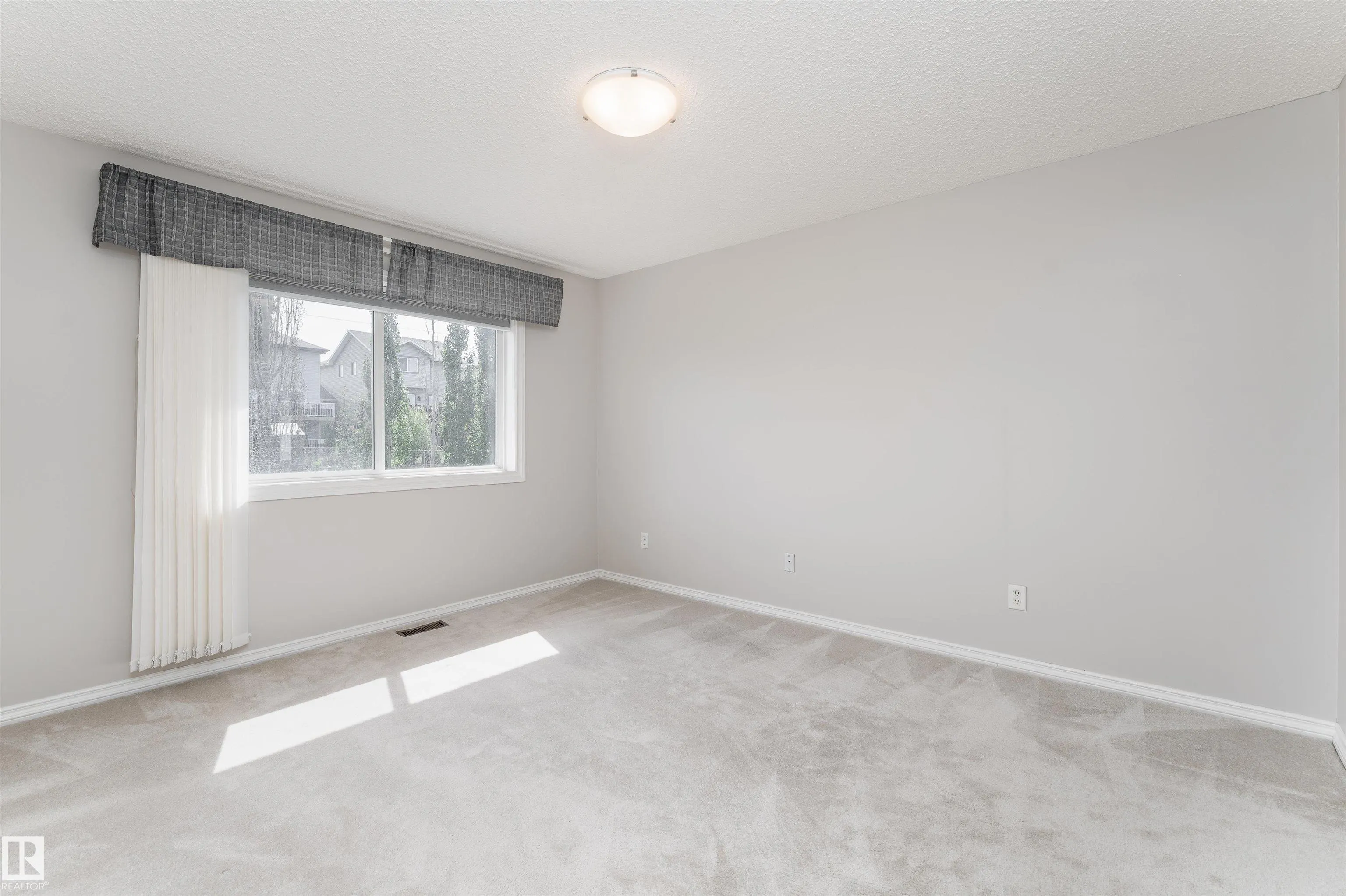 217 Cornwall Road