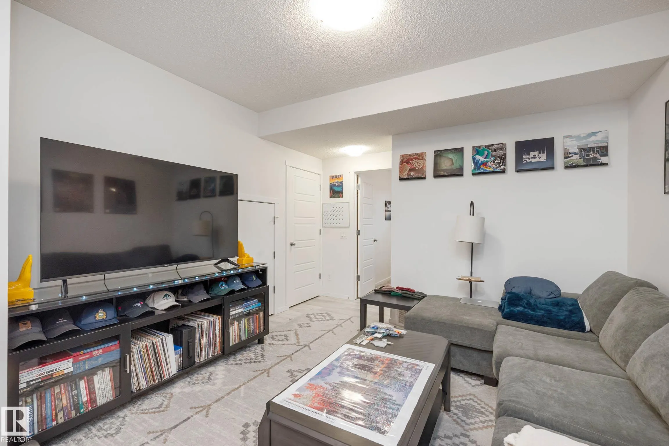 4319 Cooke Lane
