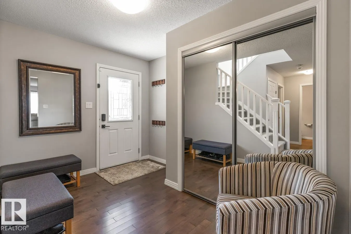 17 MEADOWVIEW Landing