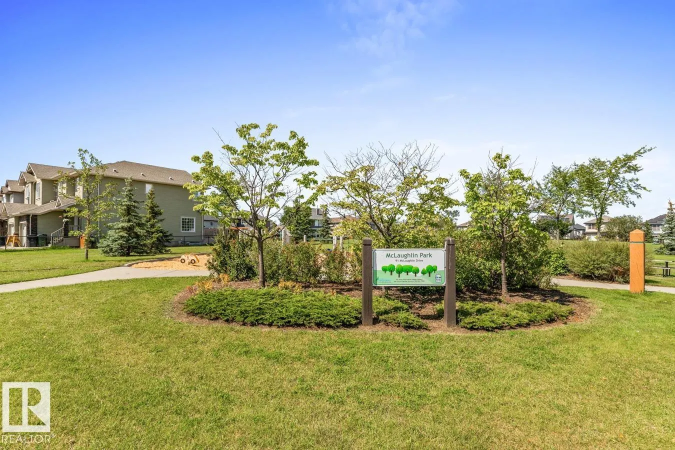 17 MEADOWVIEW Landing