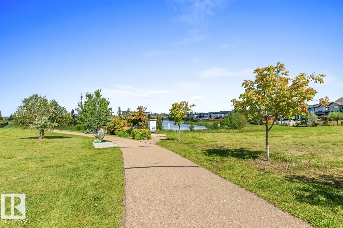 17 MEADOWVIEW Landing