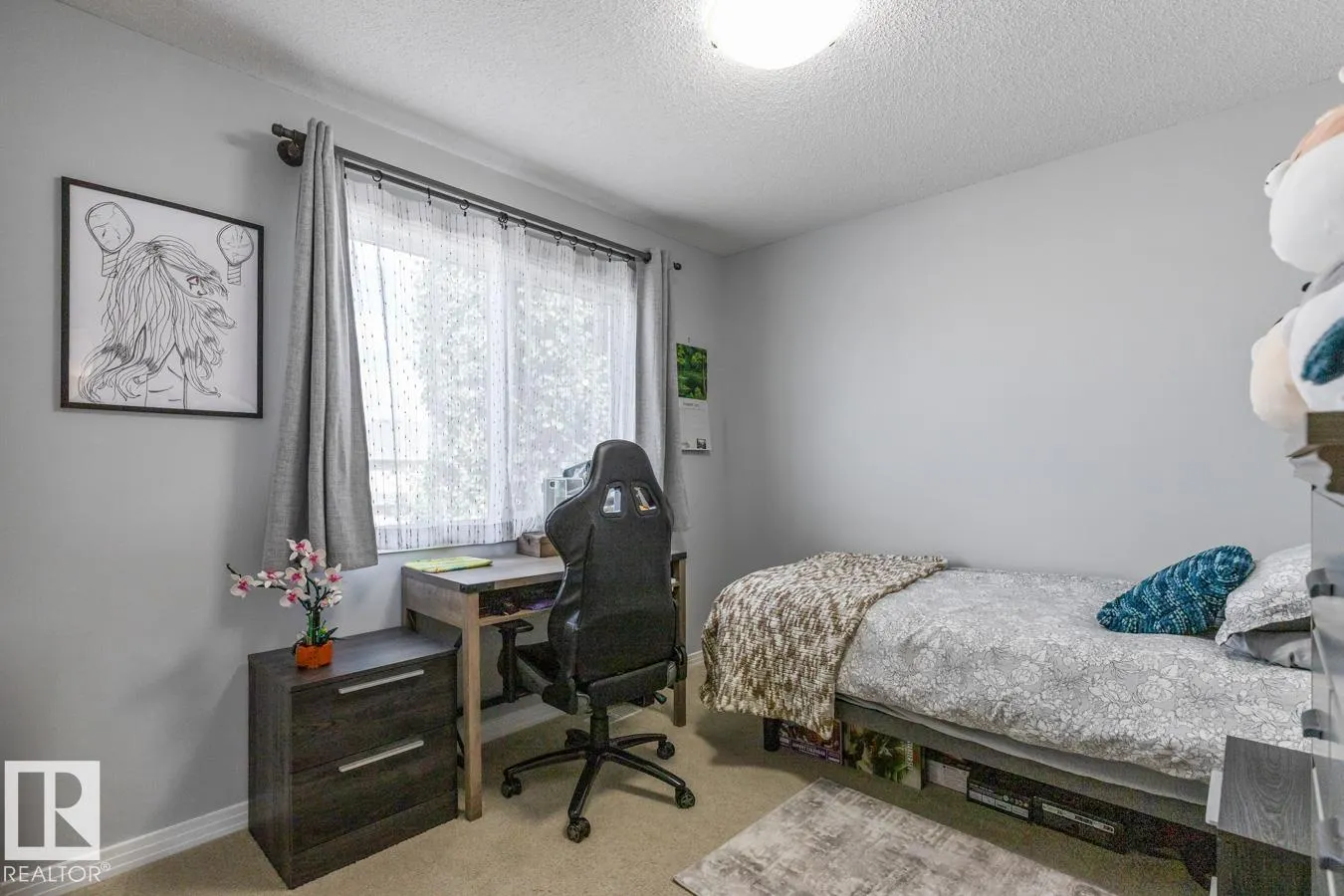 17 MEADOWVIEW Landing