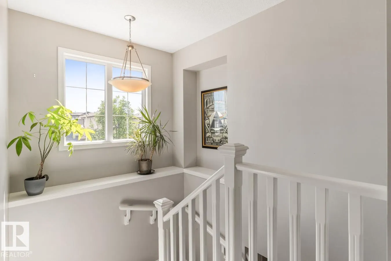 17 MEADOWVIEW Landing