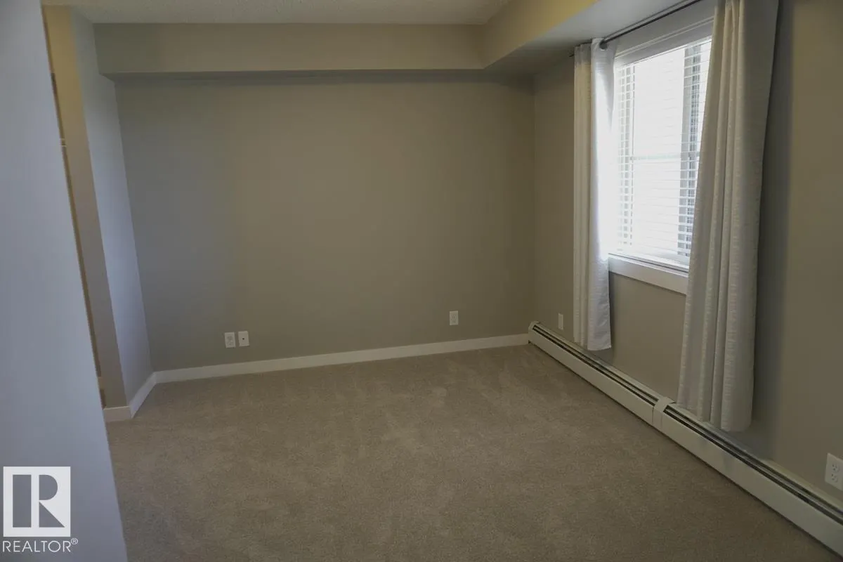 5810 MULLEN Place