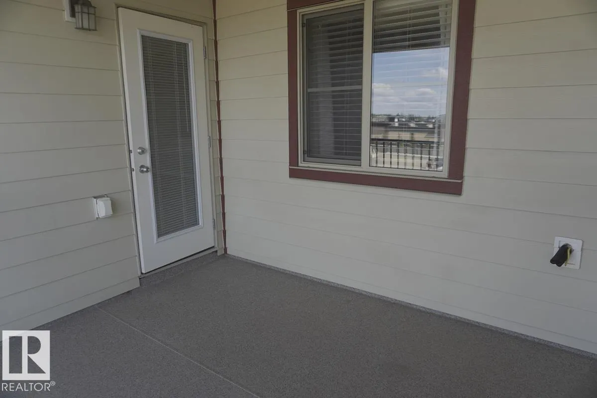 5810 MULLEN Place
