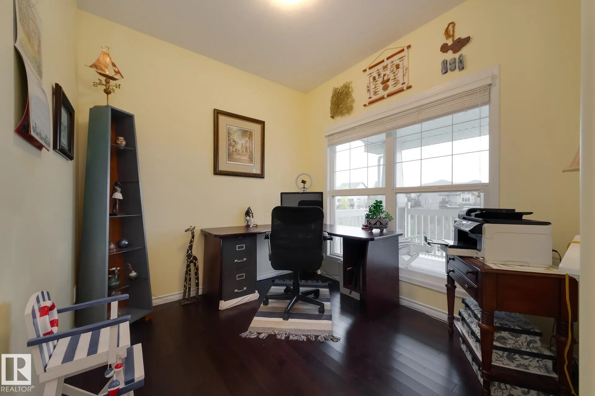 1832 CARRUTHERS Lane